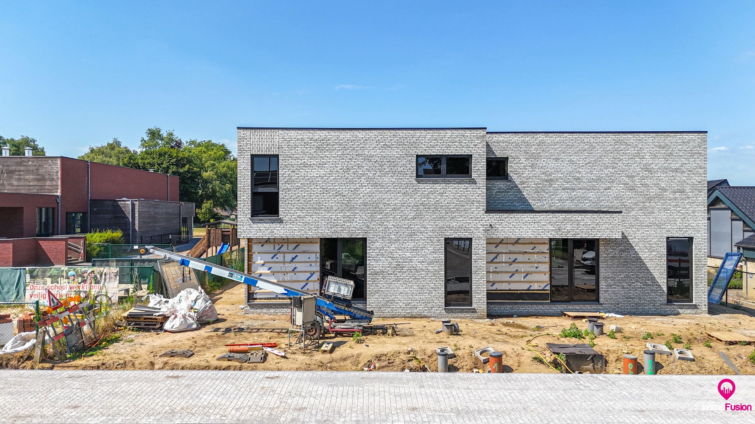 Moderne casco woning met 4slpks en bureauruimte in Boekt! foto 3