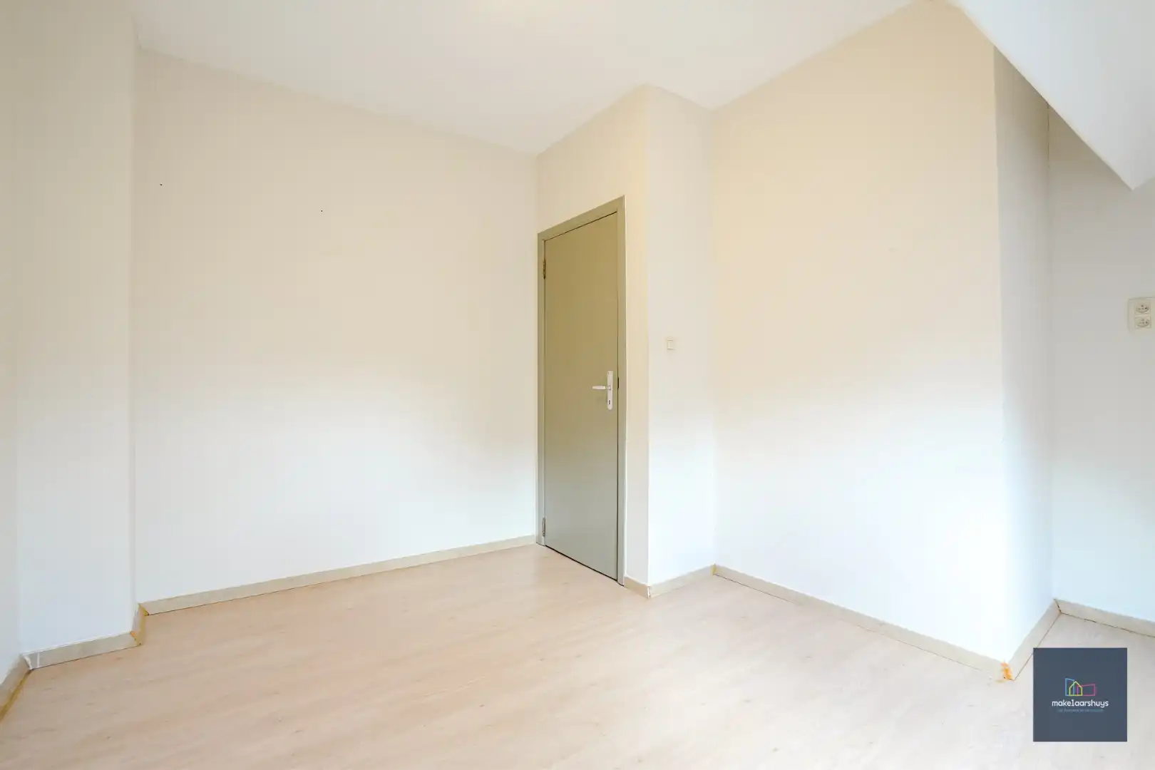 Woning met 4 slaapkamers en koer nabij centrum Gent foto 17