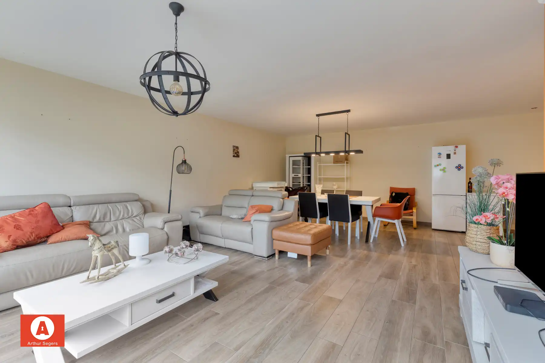 Recente en energiezuinige woning met 3 slaapkamers en tuin. foto 4