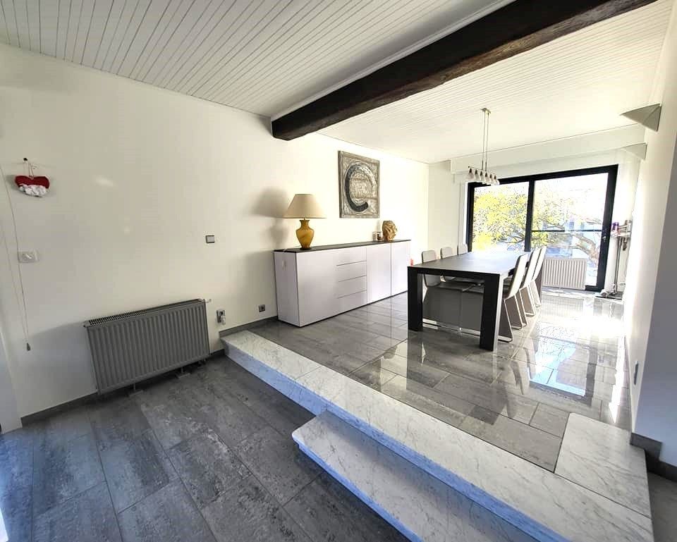 Gerenoveerde bungalow in Eppegem. foto 3