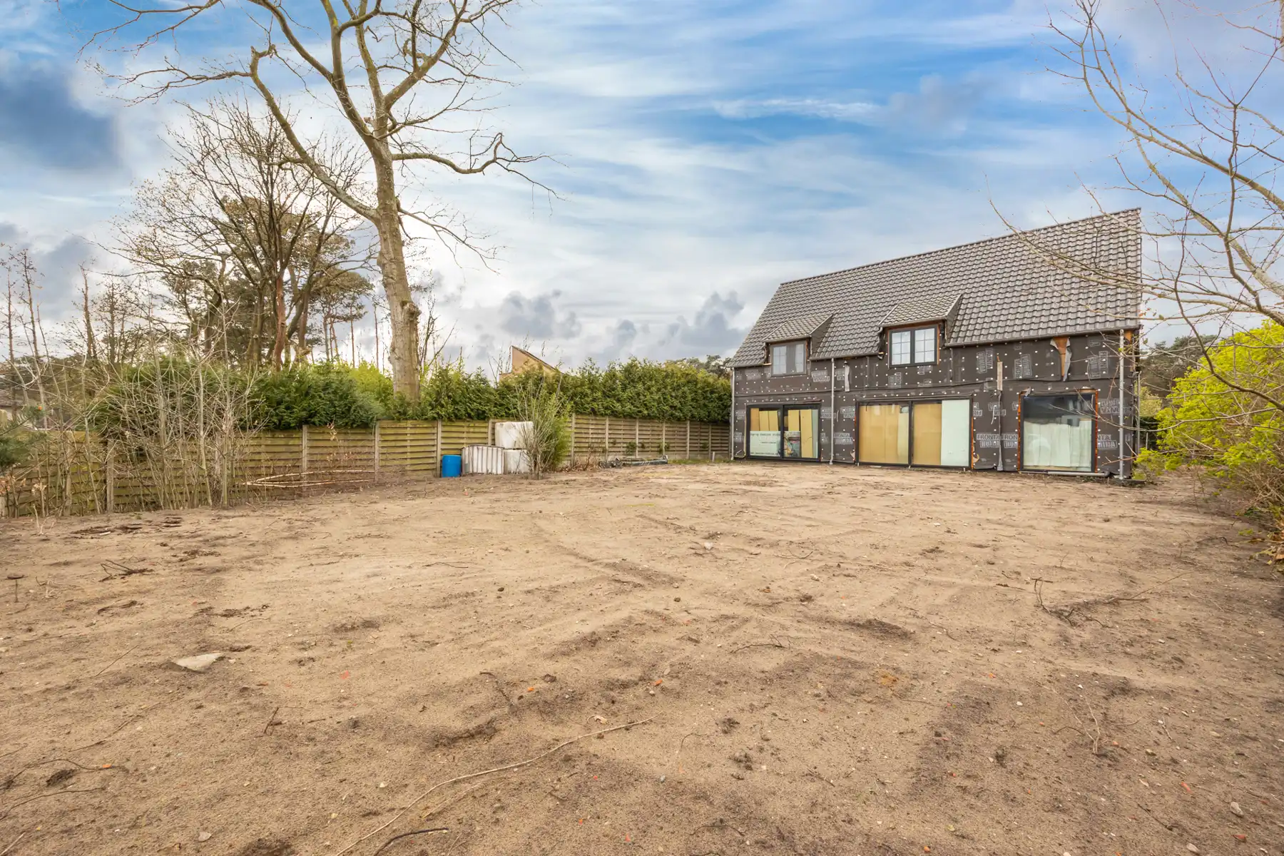 Af te werken ruwbouwwoning met veel mogelijkheden te Lille foto 7