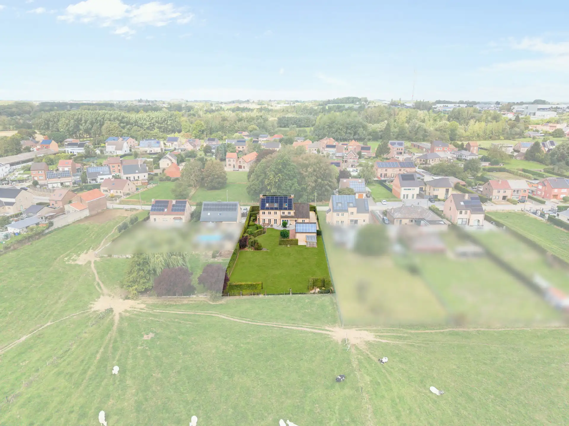 Exclusieve villa met zonnige tuin in Mal foto 48