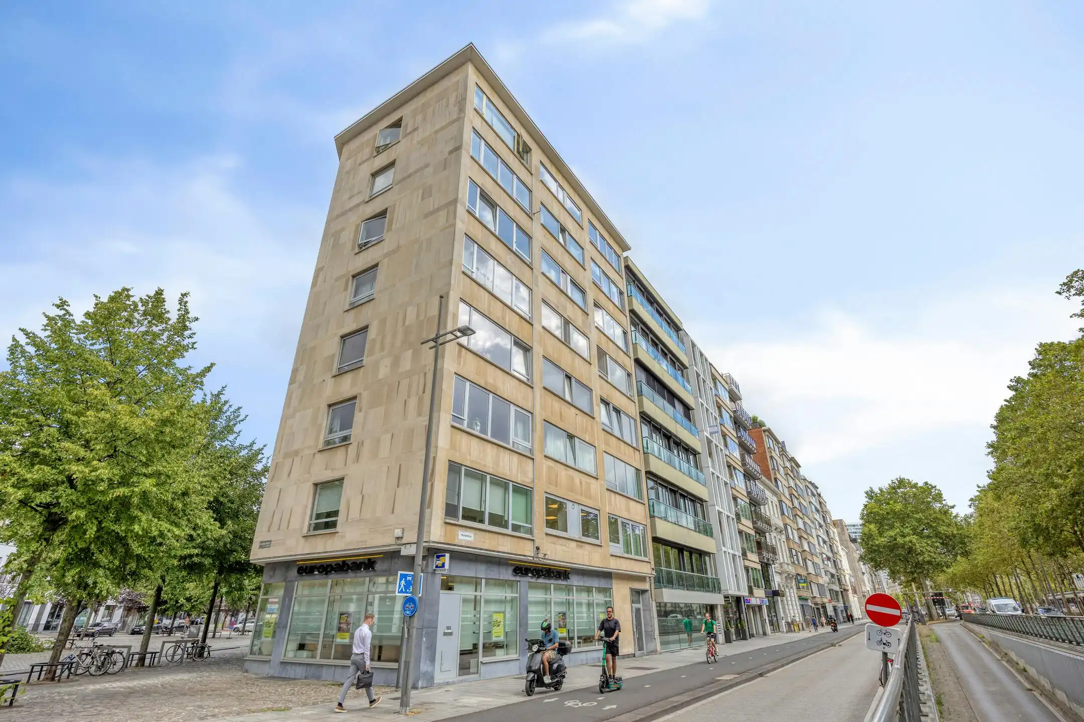 Ruim appartement te koop in centrum Antwerpen. foto 20