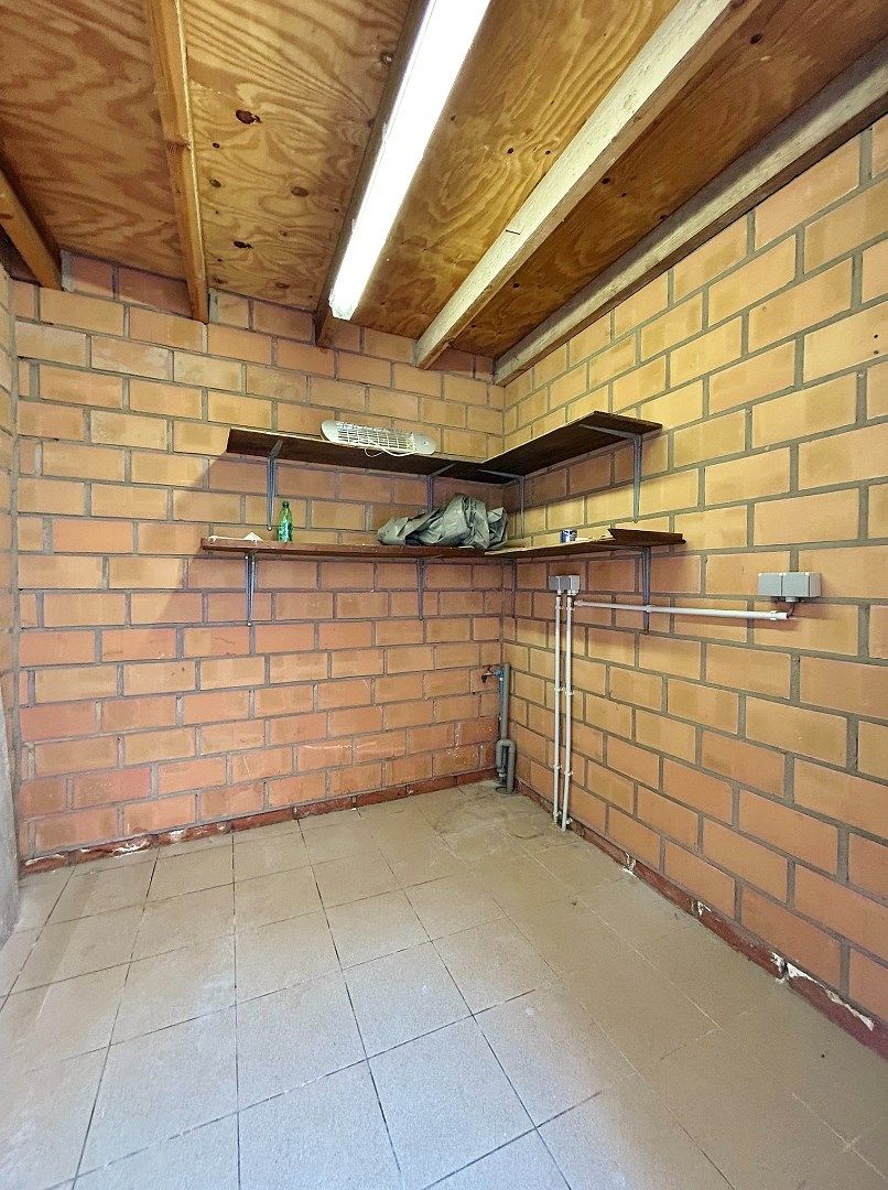 Duplex-appartement met terras in het centrum van Ieper foto 8