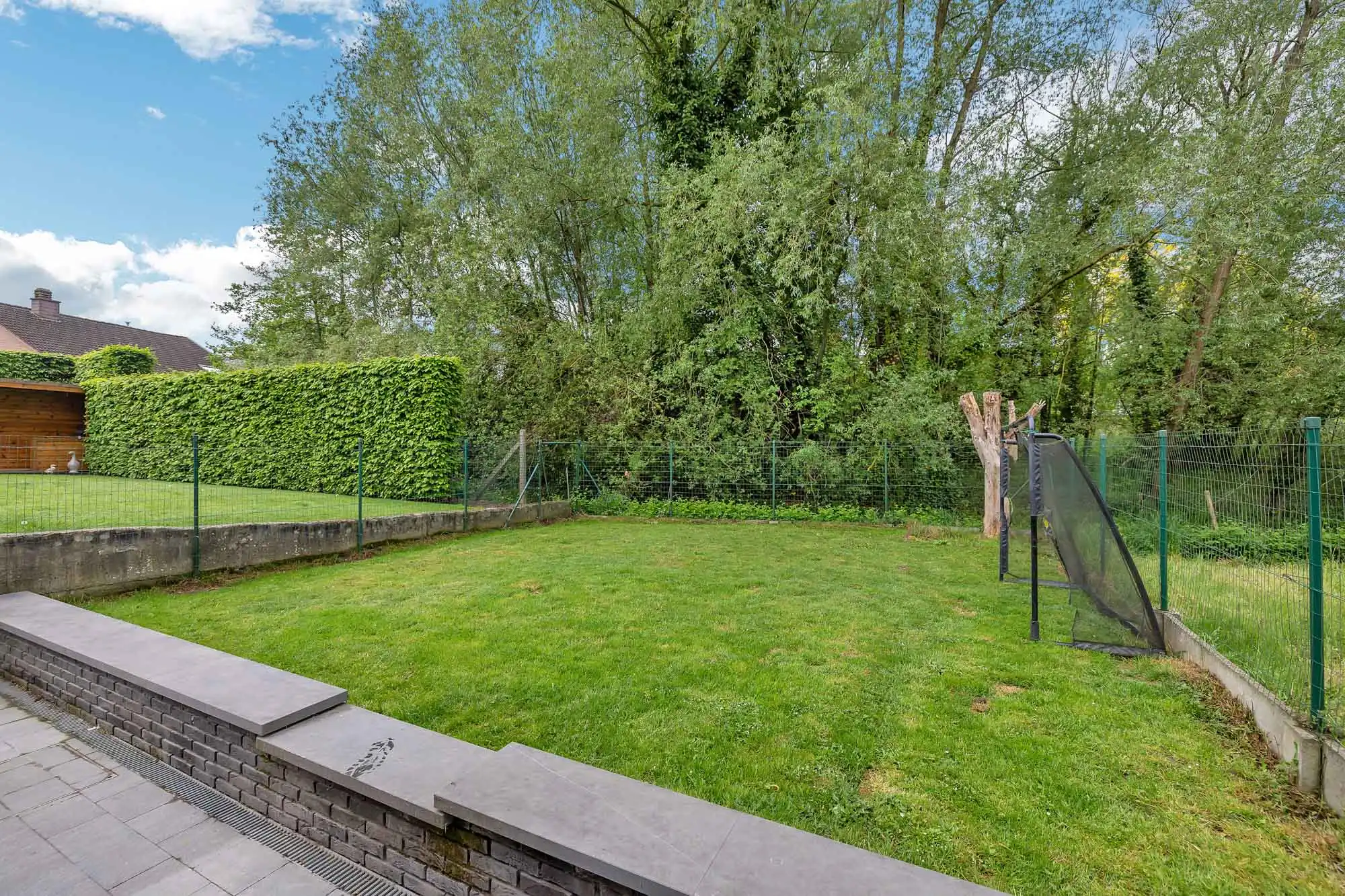 Instapklare halfopen woning met tuin en EPC C foto 26