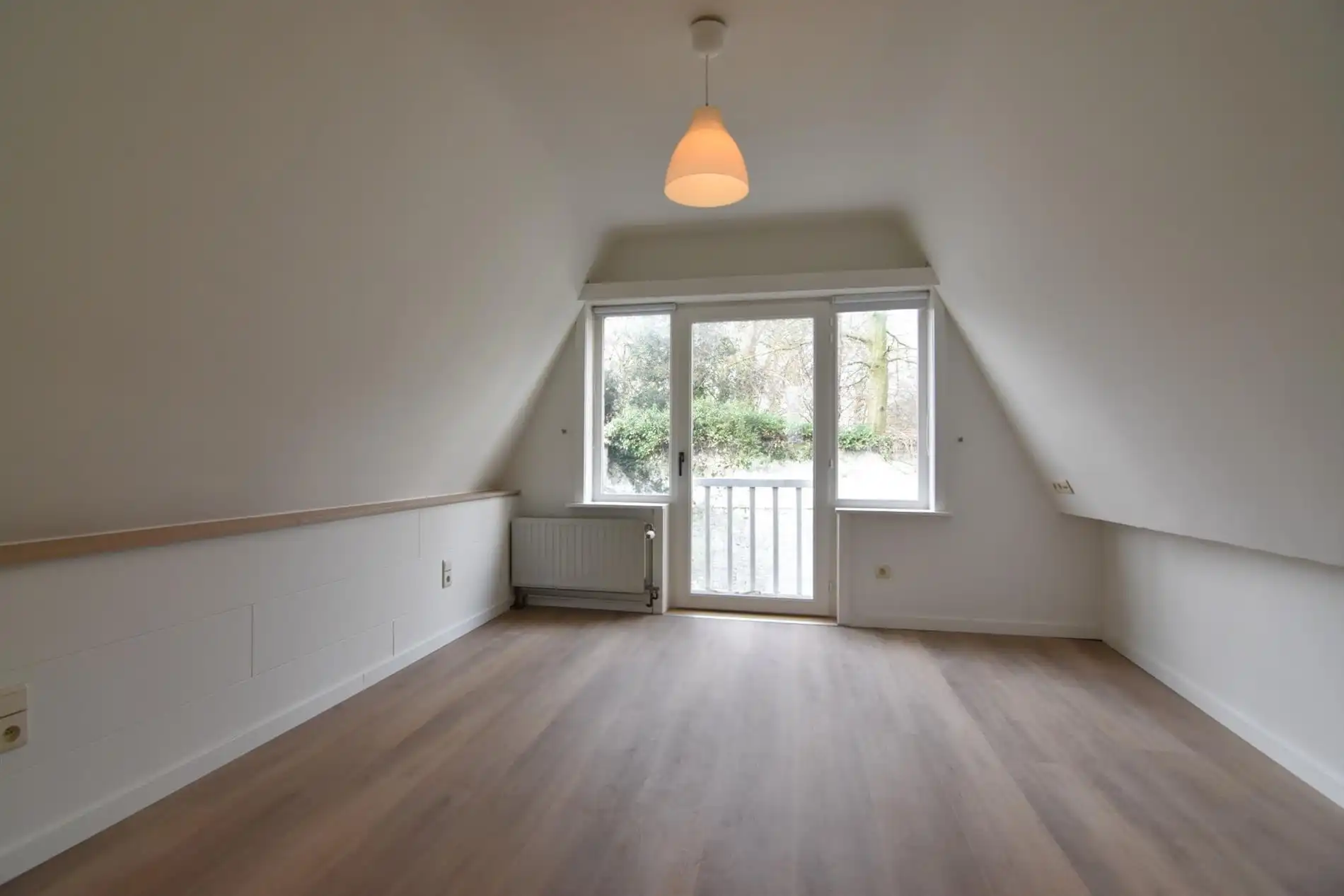 Gelijkvloersappartement met ruime tuin foto 8