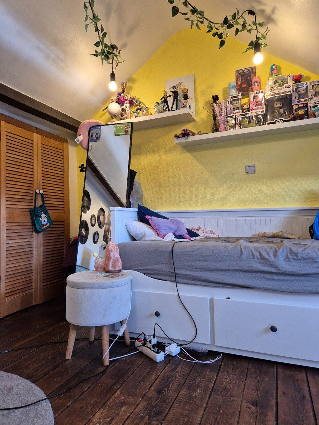Brugge: sympathieke woning met 2 slpk nabij de Coupure foto 7