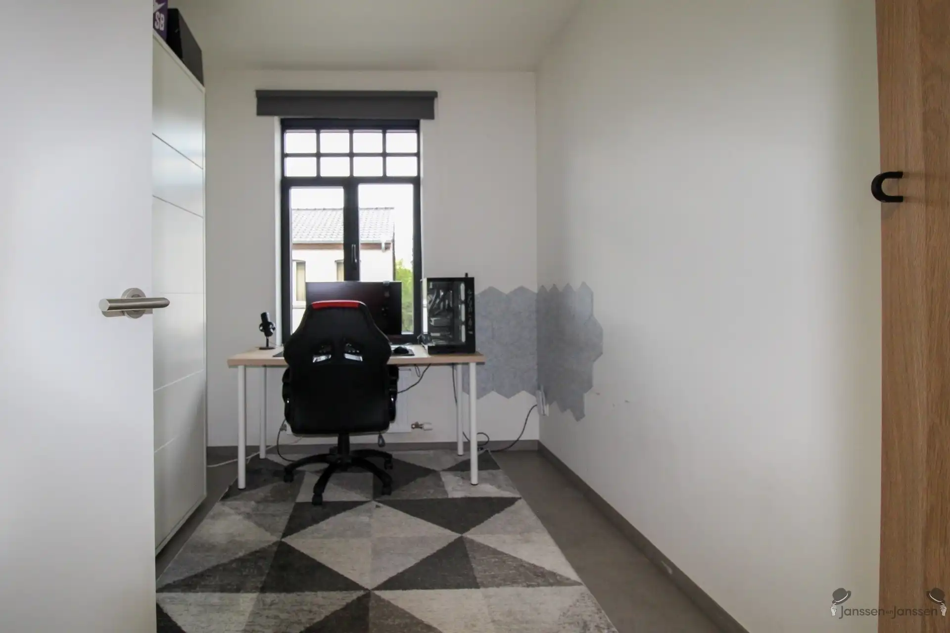 appartement 1e verdieping, 3 slpks, 2 badk, 2 parkings foto 18