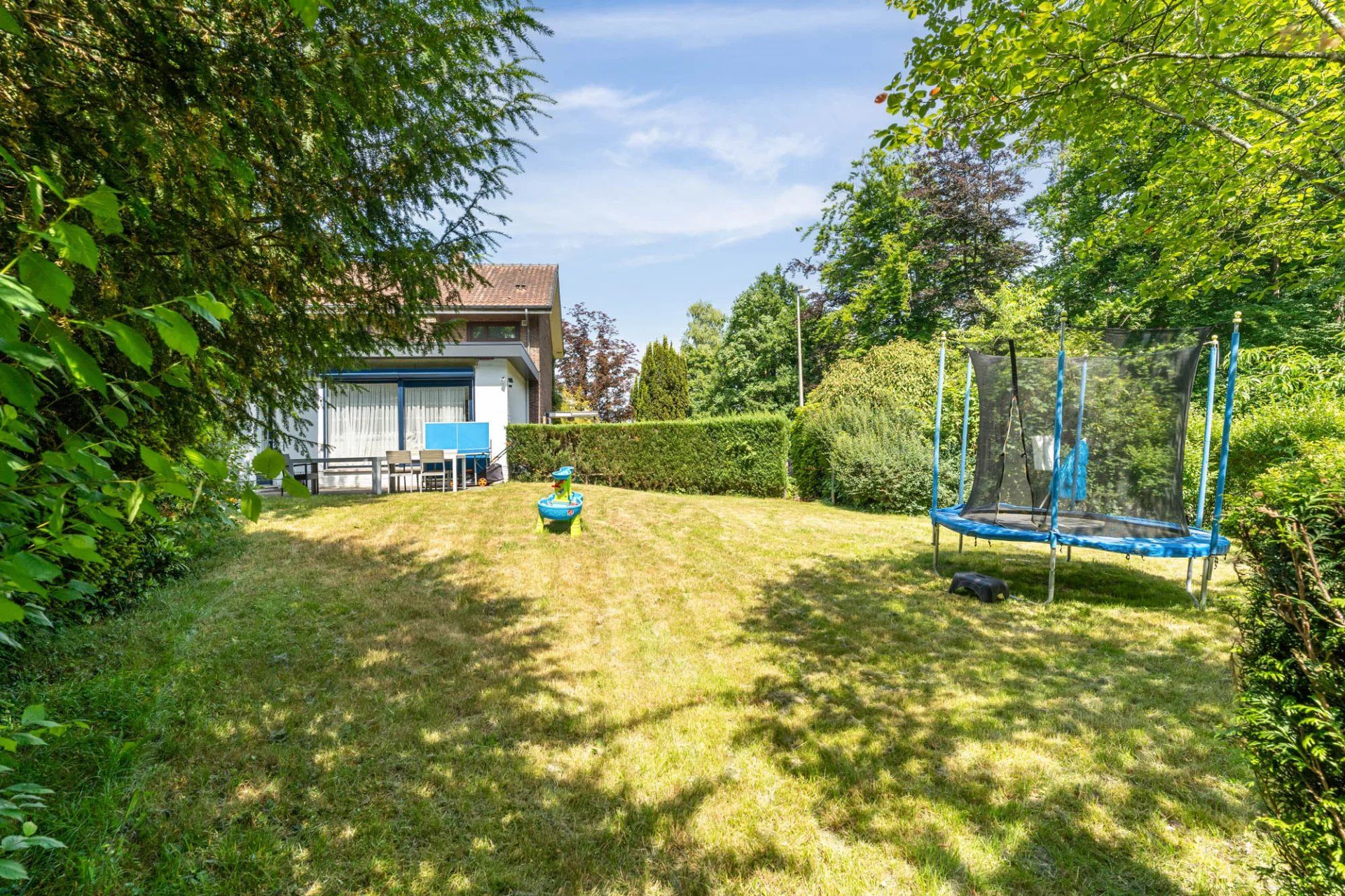 Ruime instapklare woning te Heusden-Zolder foto 16