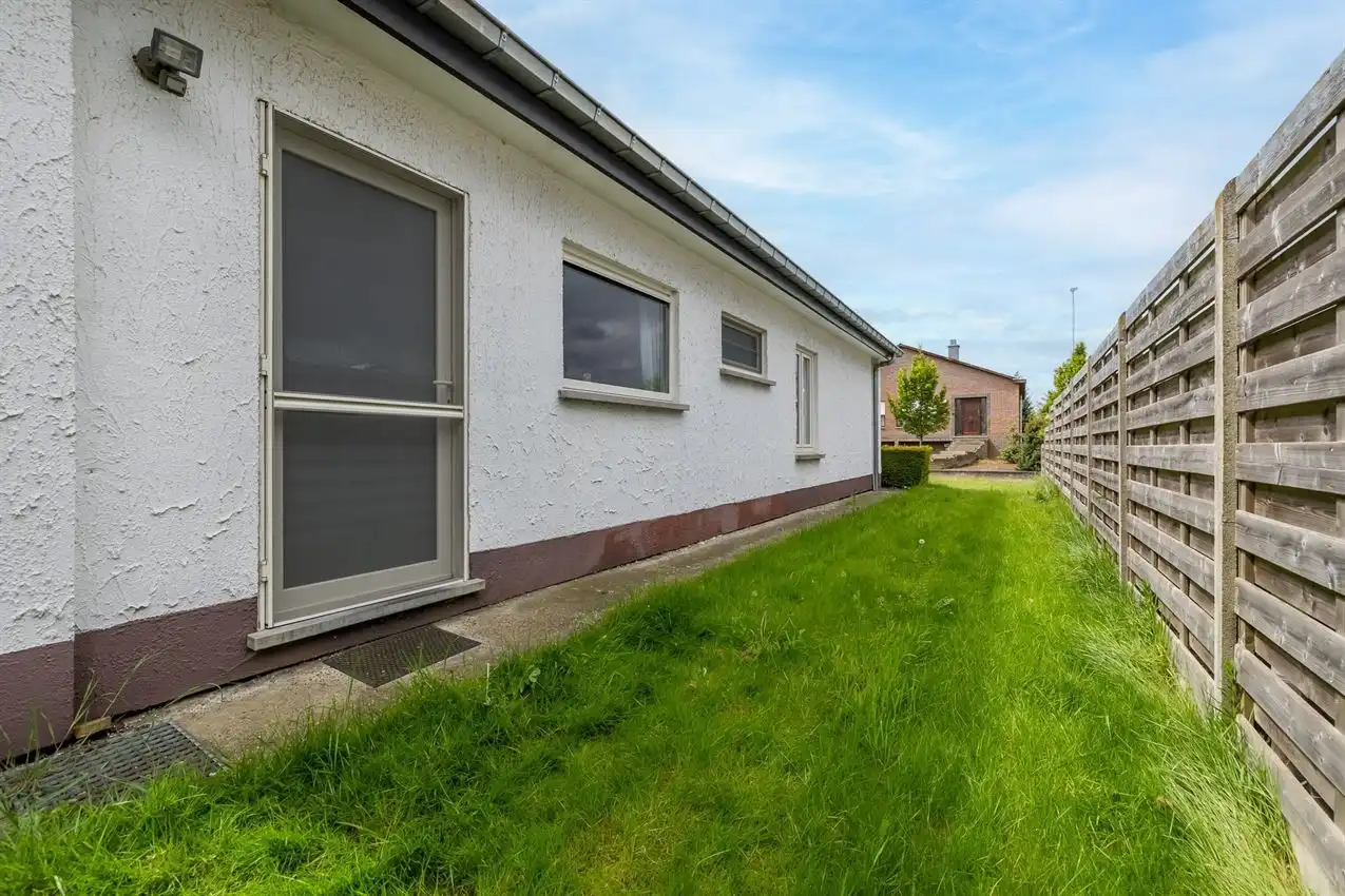 Gelijkvloers, toplocatie, prima indeling, label D, prachtige boom foto 29