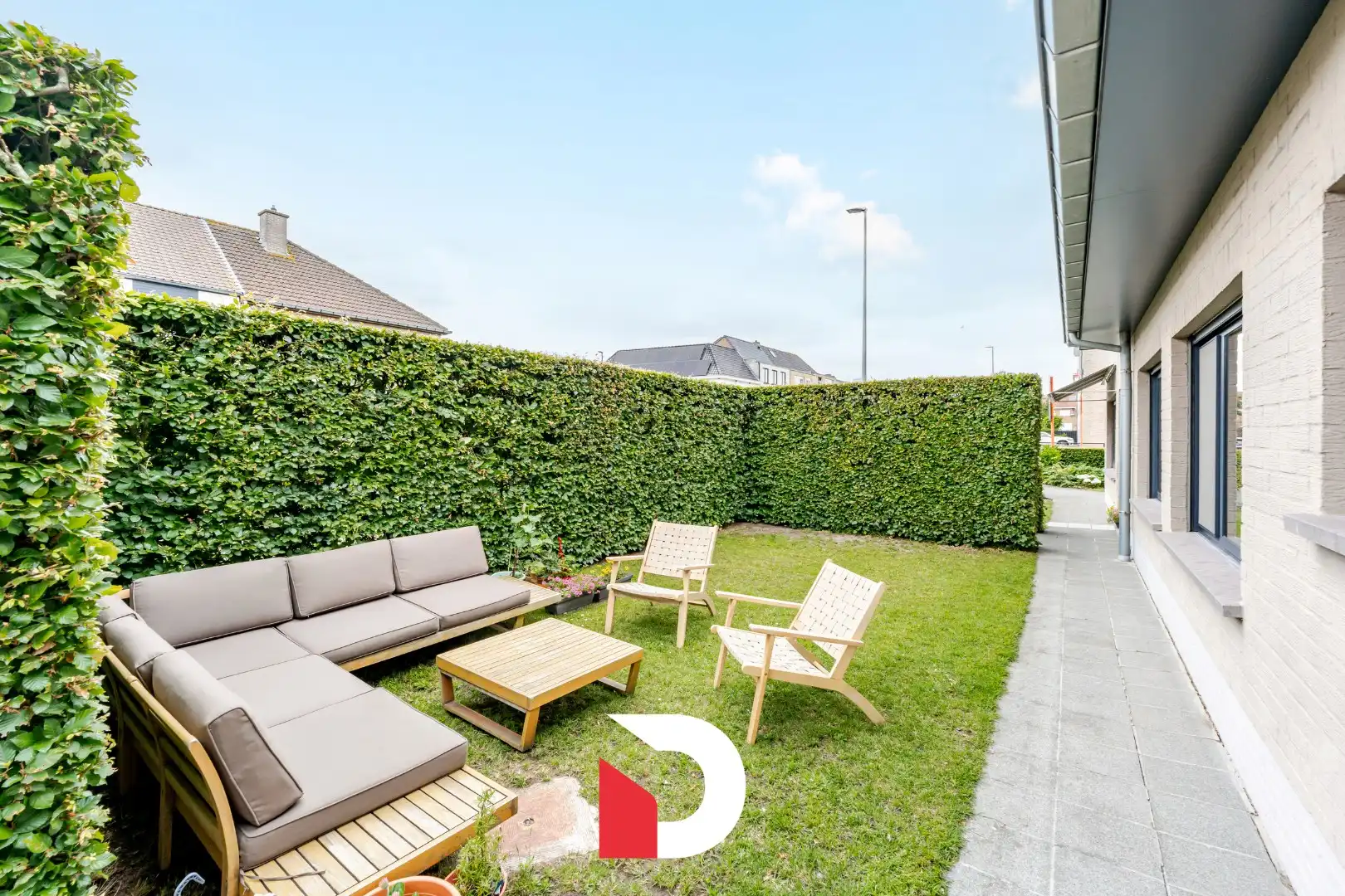 Instapklare hoekwoning met praktijkmogelijkheid in topbuurt nabij centrum Brugge foto 7