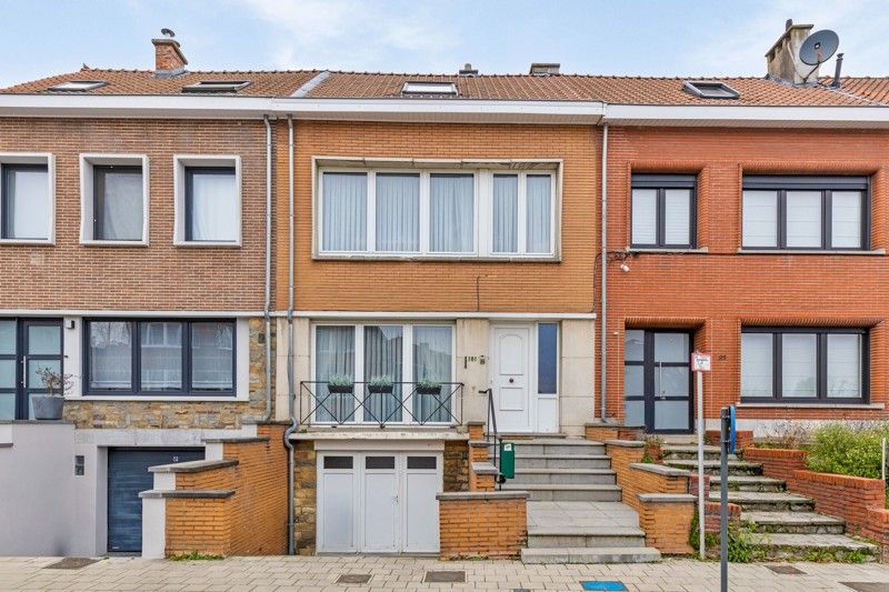 Ruime en instapklare bel-etage woning in Koningslo foto 22