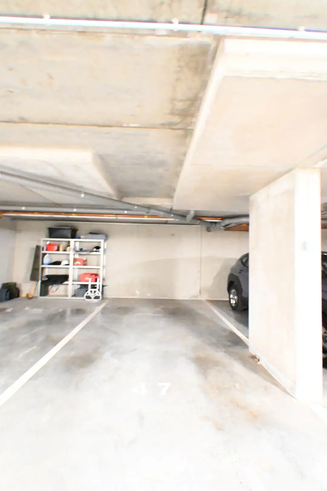 Knap recent appartement met 2 slaapkamers en mooi uitzicht + autostandplaats foto 28