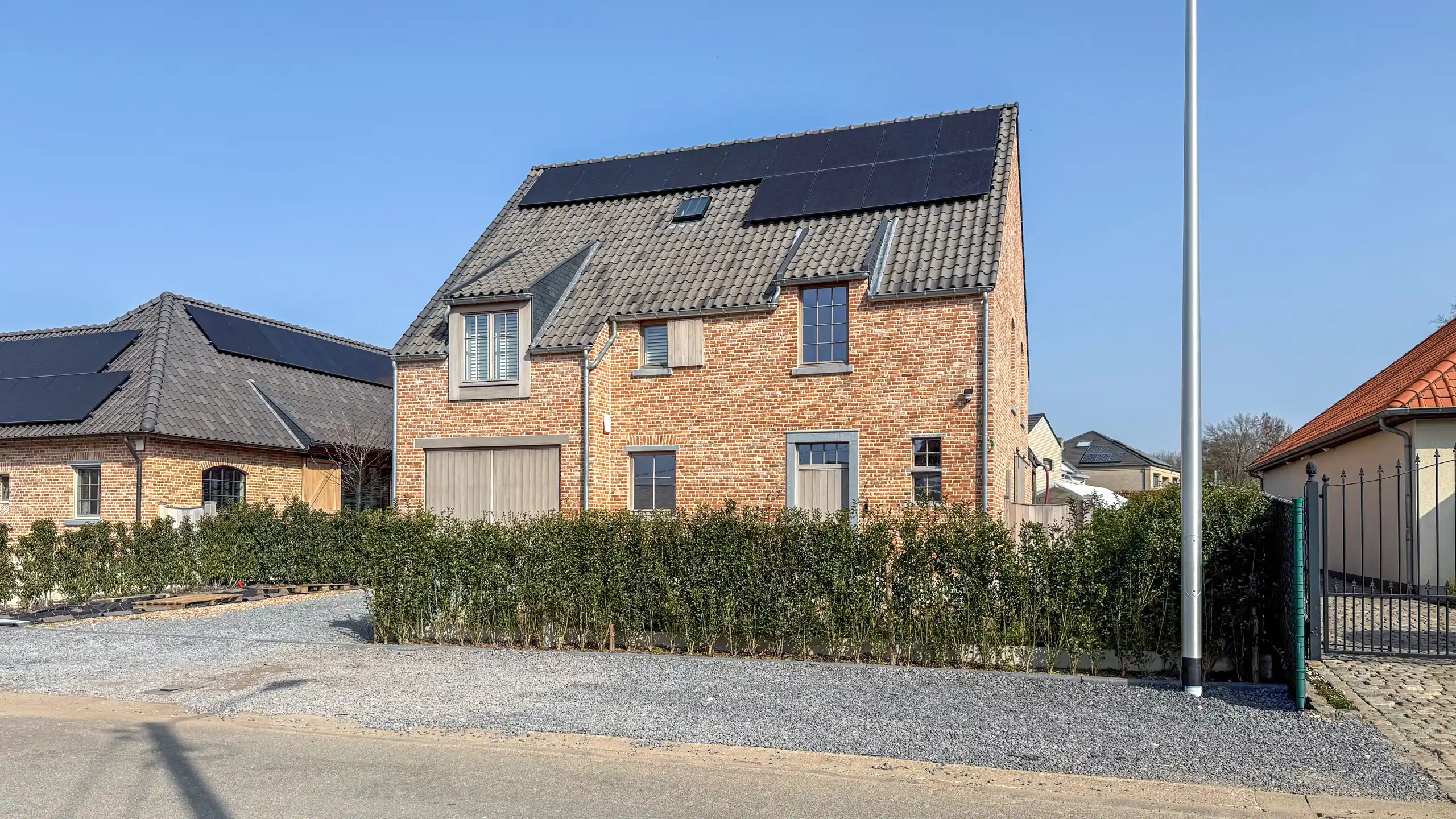 Exclusieve energiezuinige nieuwbouwwoning met 3 slpkms! foto 52