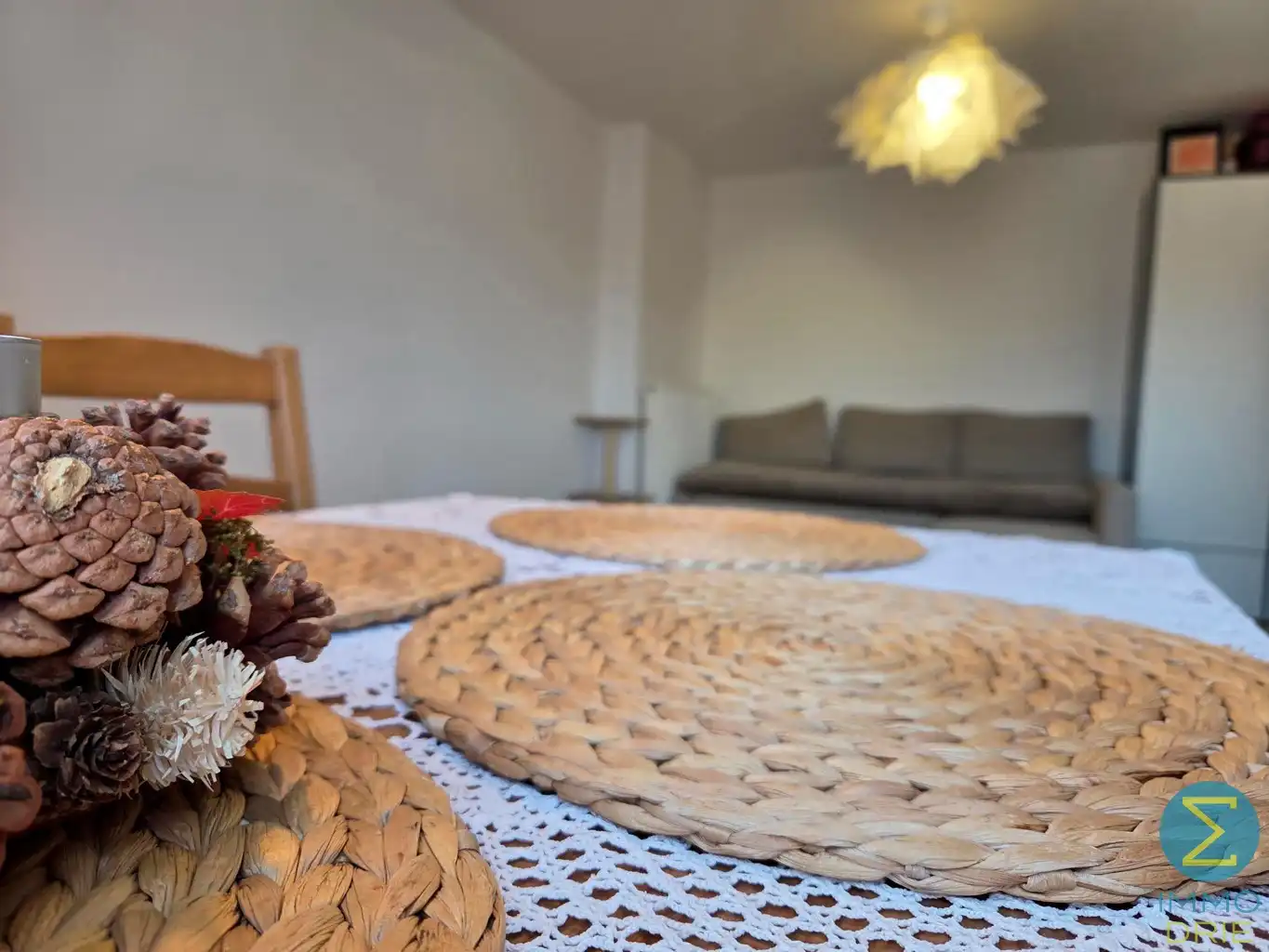Dakappartementje met 1 slpk, groot terras en autostaanplaats foto 5