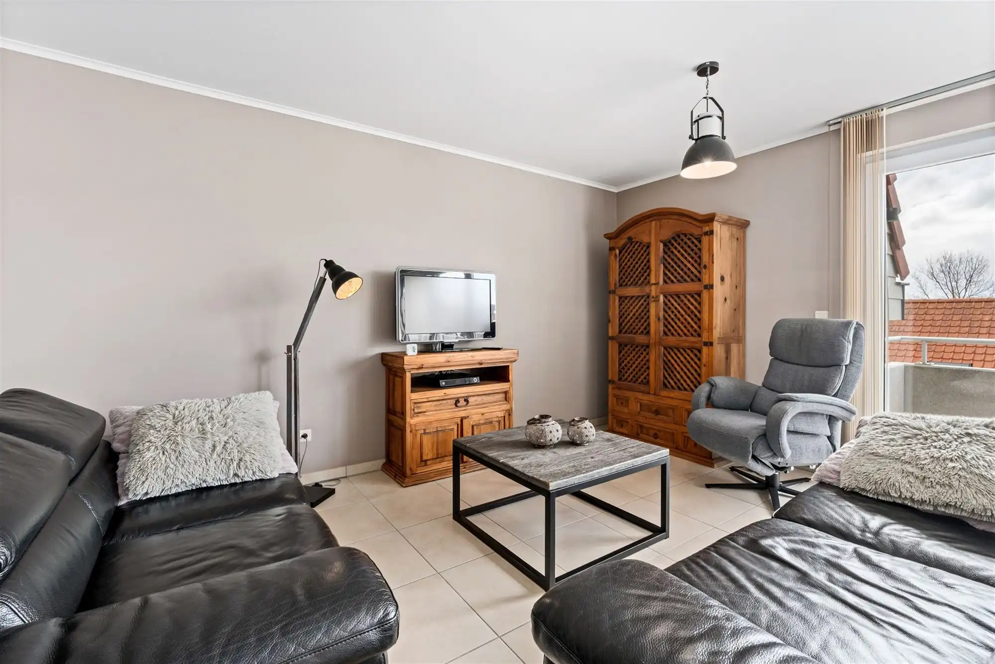 Instapklaar duplex appartement met terras aan zee! foto 4