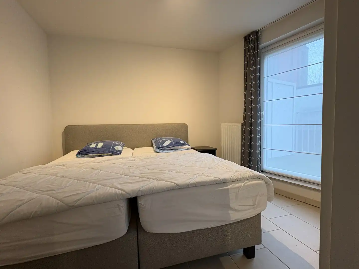 Ruim 2-slaapkamerappartement in centrum Kuurne. foto 5