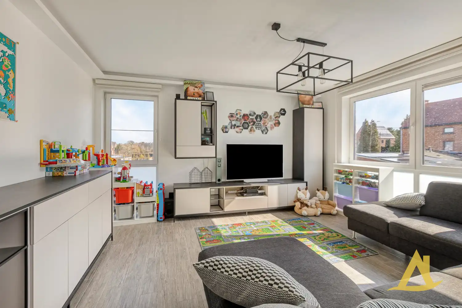 LUXUEUS, ENERGIEZUINIG APPARTEMENT MET 5 SLAAPKAMERS TE SCHAFFEN! foto 5