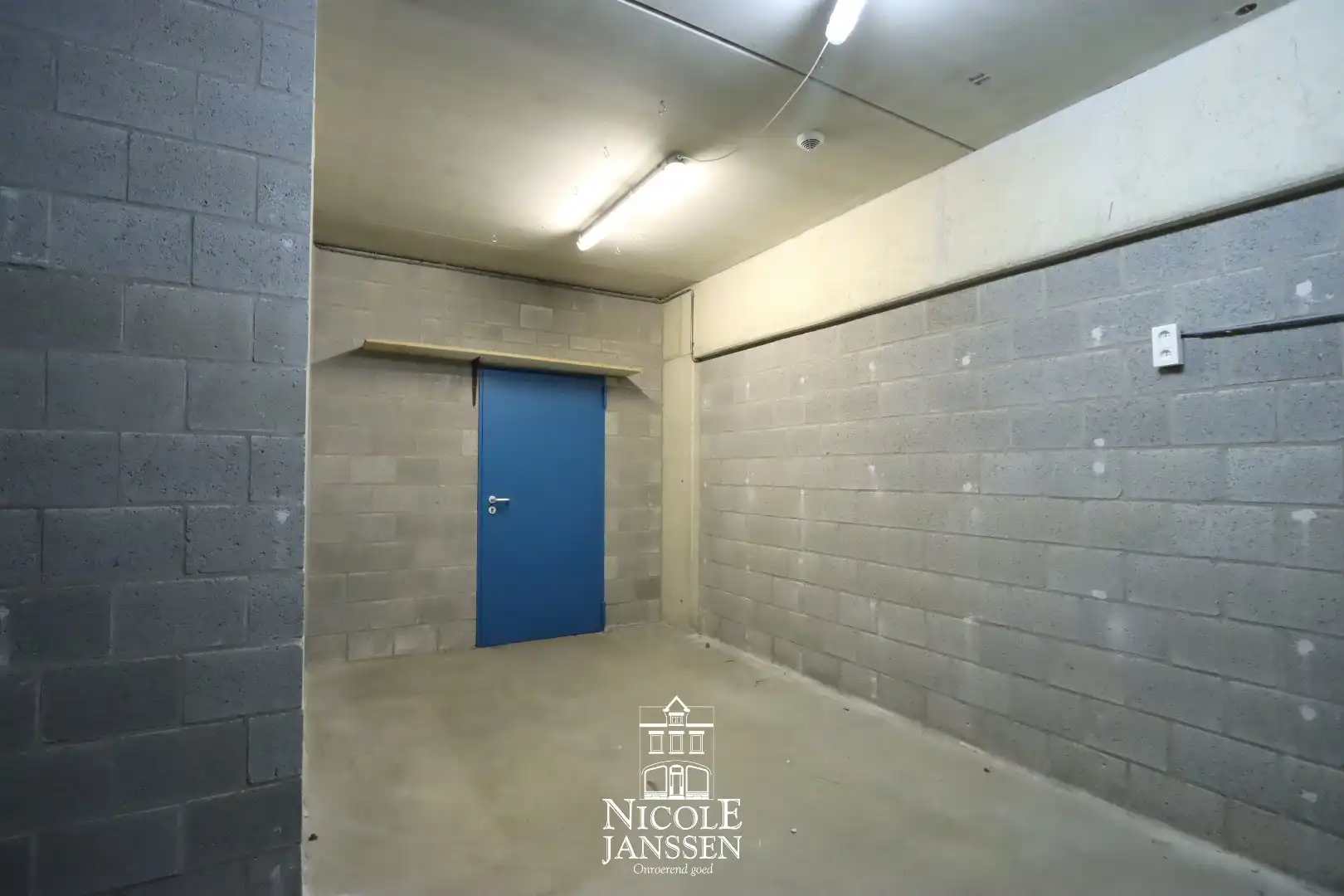 Commerciële winkelruimte foto 5