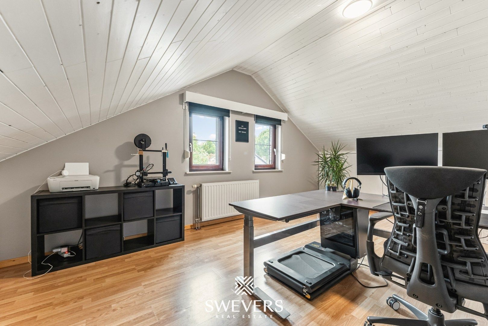 Instapklare gezinswoning met 5 slaapkamers en zonnige tuin te Genk foto 21