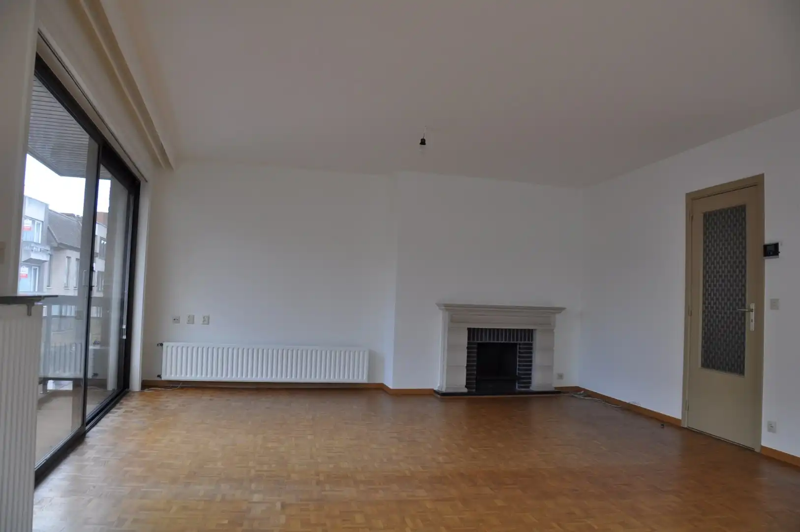 Verzorgd appartement met 2 slaapkamers in het centrum van Izegem. foto 5