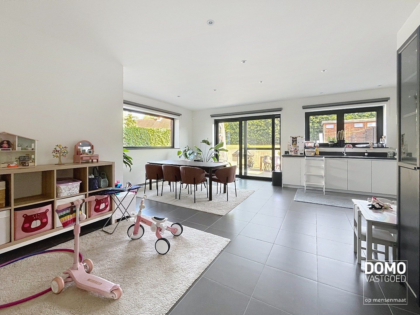 RUIME NIEUWBOUWWONING MET 3 SLAAPKAMERS, TUIN EN TERRAS TE BERINGEN (PAAL) foto 4