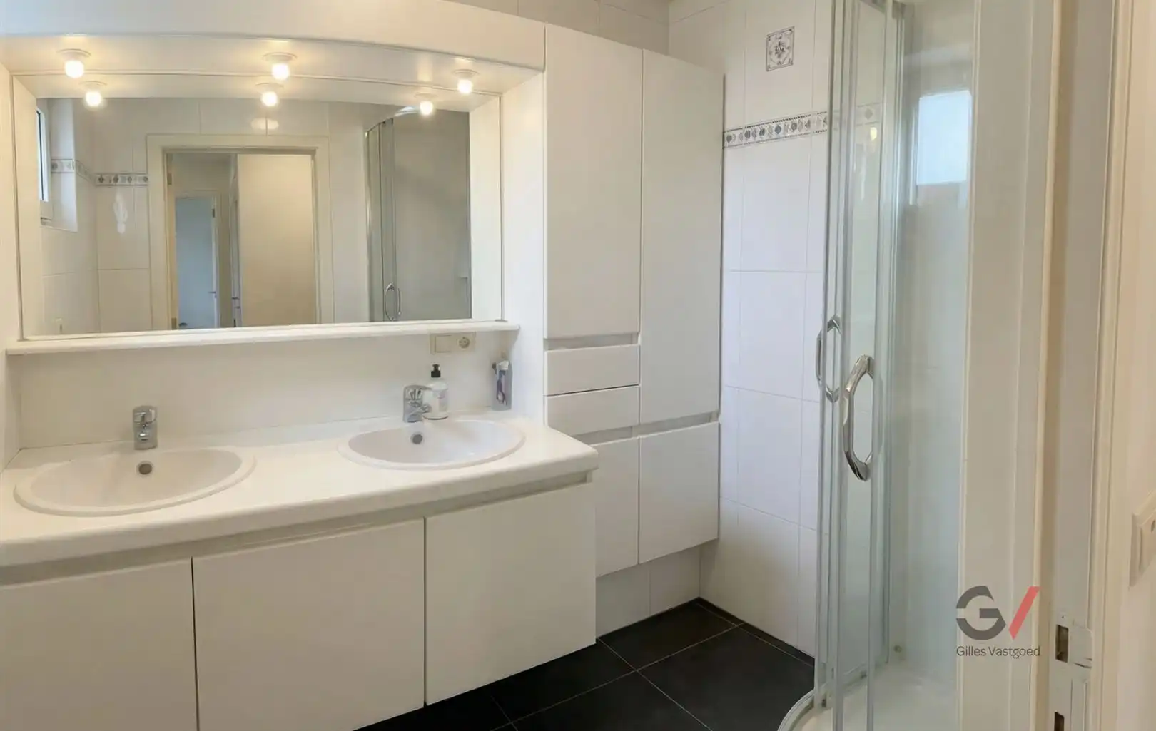 Instapklaar appartement in Diest foto 6