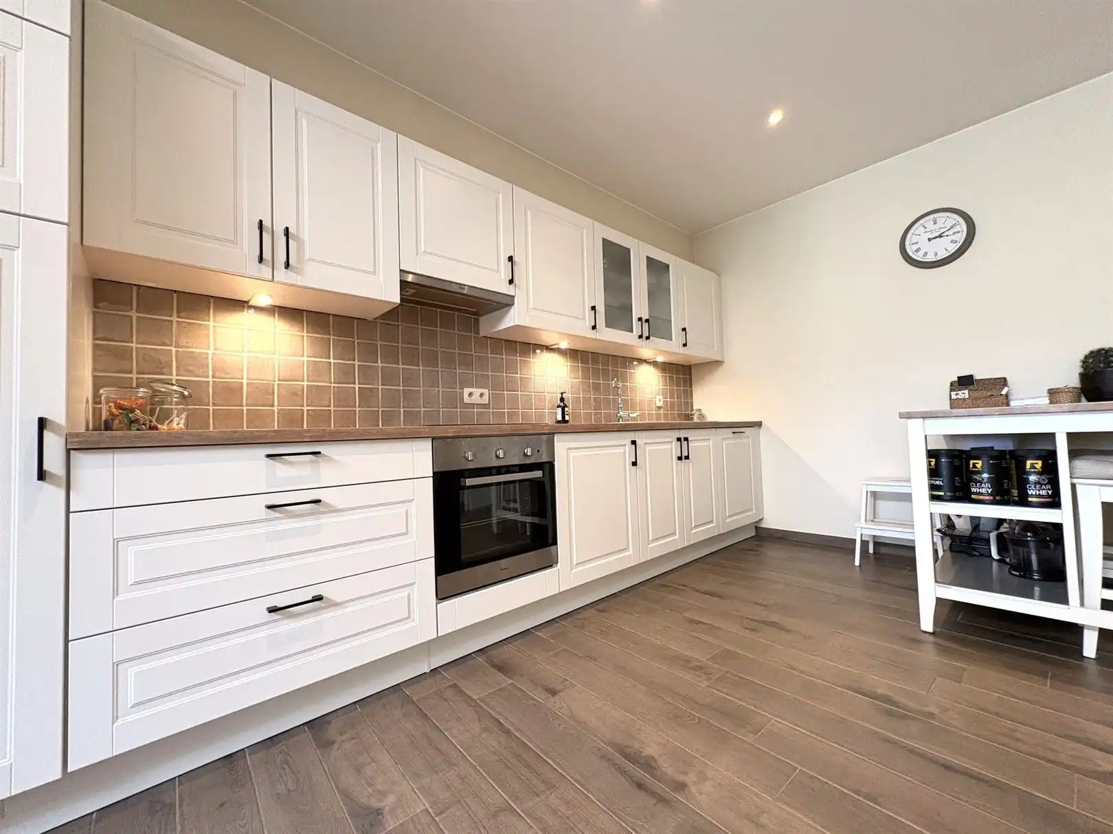Te huur Ruime, volledig gerenoveerde woning in het landelijke Appels foto 7
