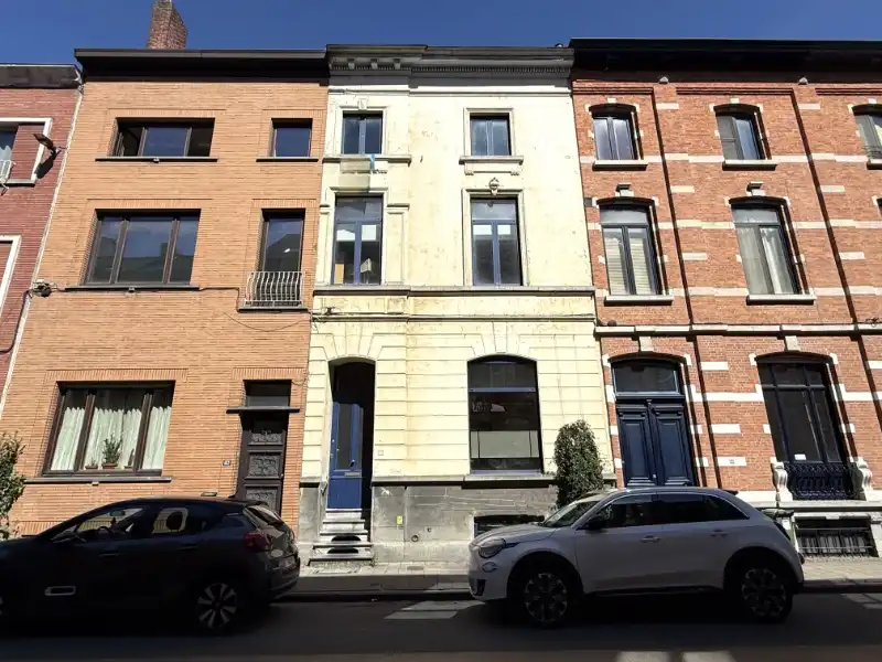 Karaktervolle burgerwoning met mooie elementen nabij de Visserij foto 24