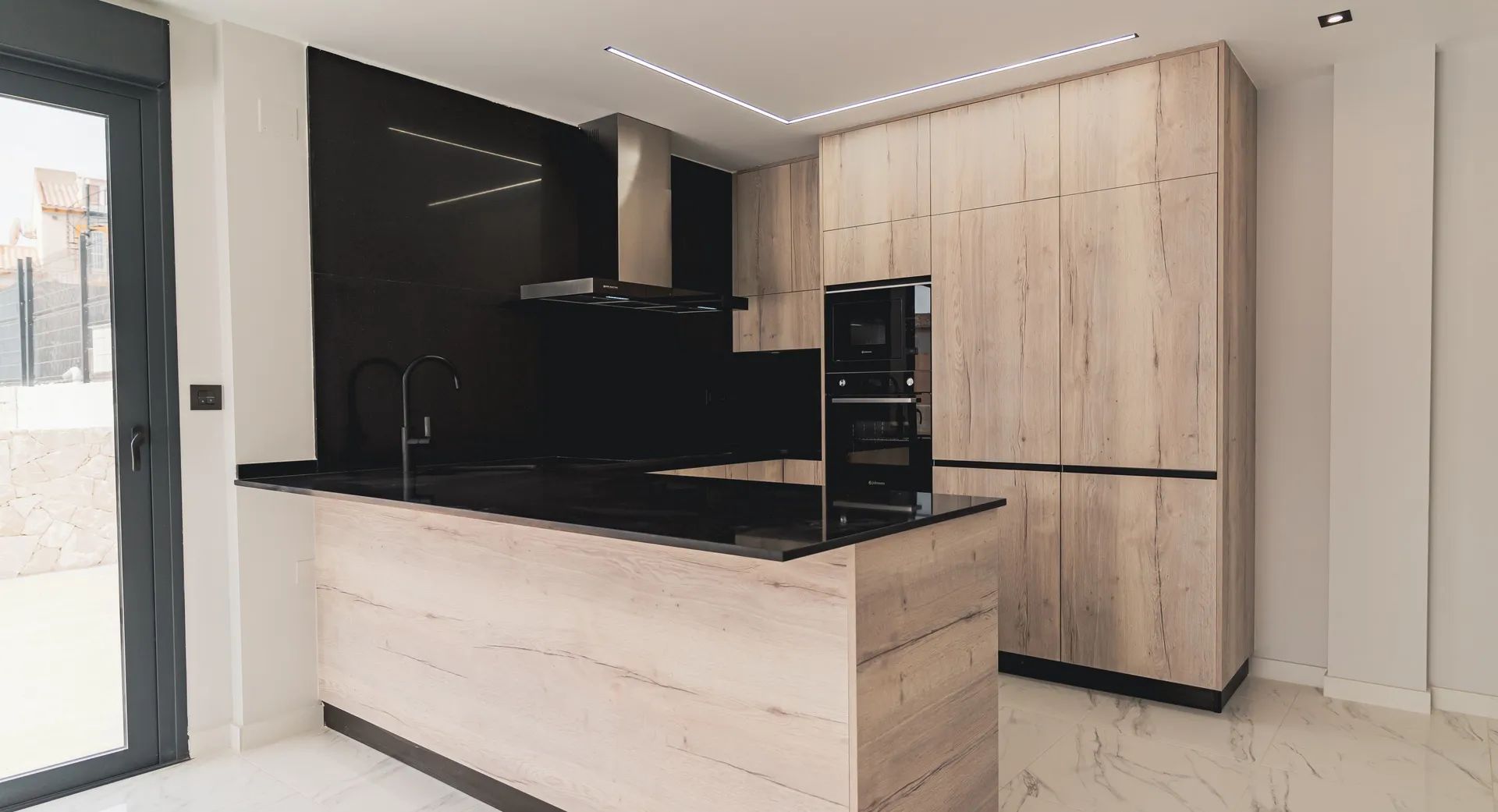 Beleef ultieme luxe aan de Costa Blanca: exclusieve villa’s met solarium en privézwembad – jouw Mediterrane paradijs foto 5