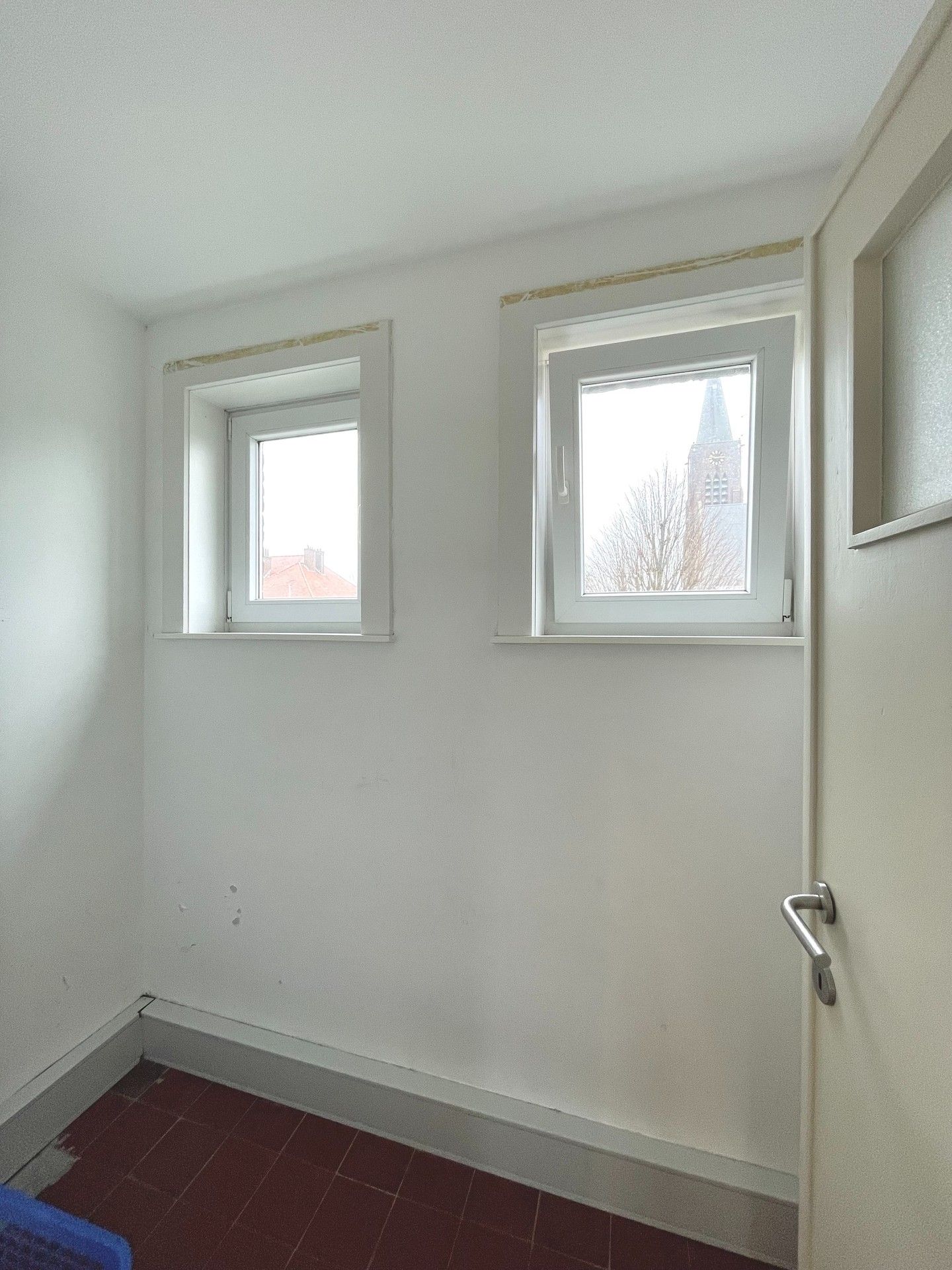HALFOPEN WONING MET VEEL MOGELIJKHEDEN foto 19