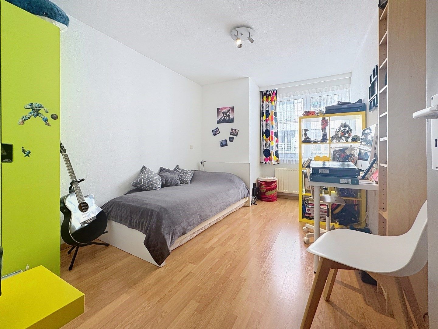 Centraal gelegen appartement met 2slpk foto 10