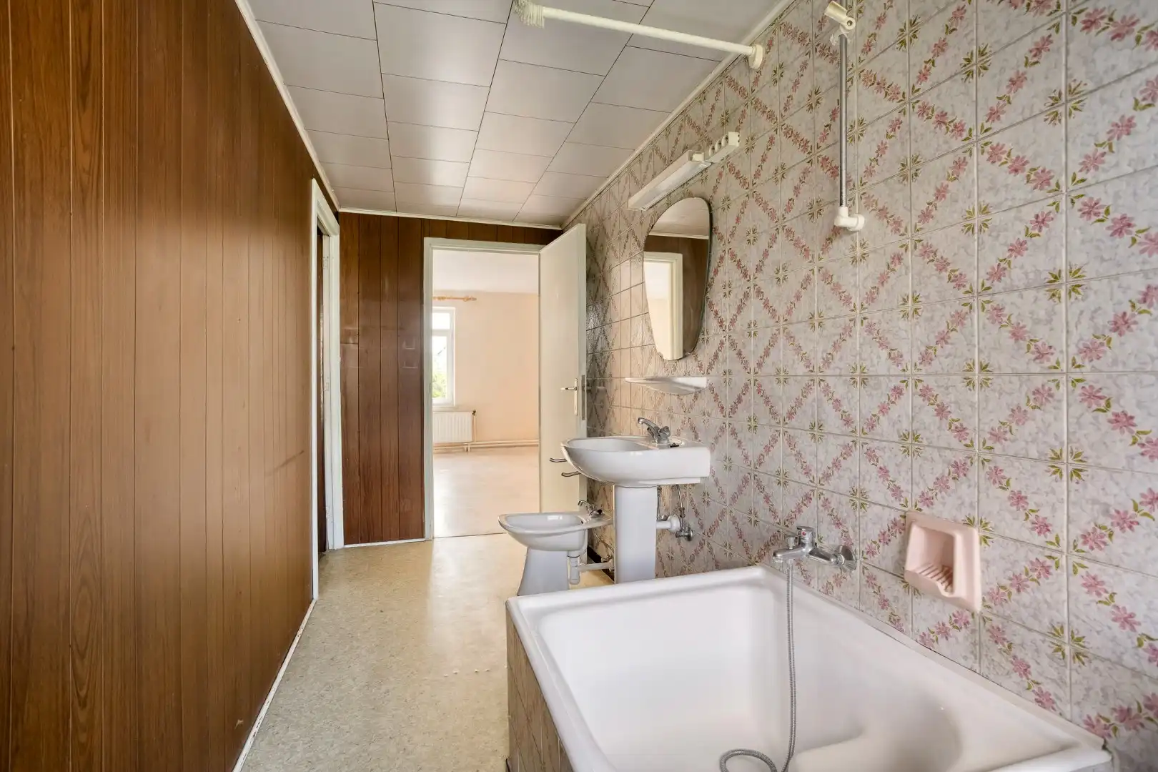 TE RENOVEREN WONING met 2/3/4 slaapkamers en tuin – 1640 SINT-GENESIUS-RODE foto 18