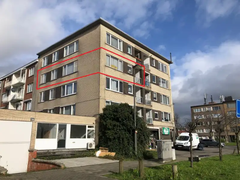 Ruim appartement met 3 slk foto {{pictureIndex}}