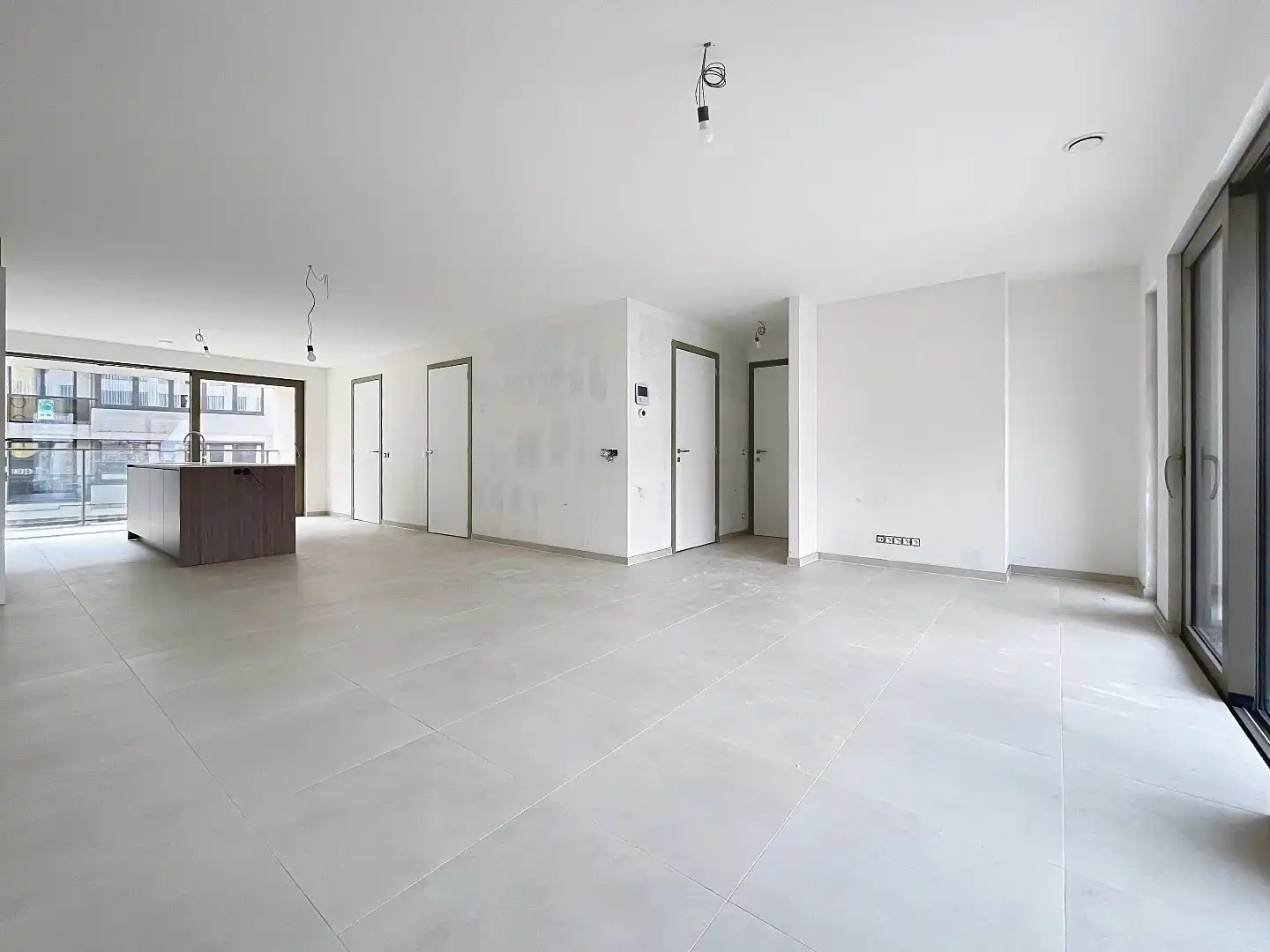 Ruim appartement (ca. 85 m²) met prachtige afwerking op topligging in Roeselare foto 3