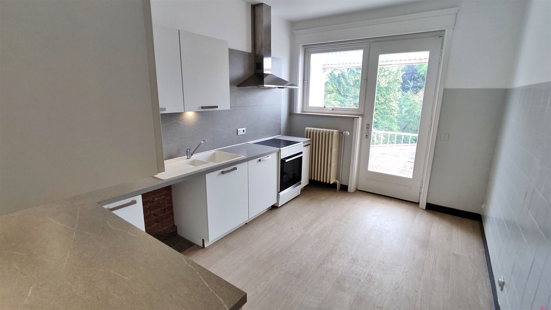 Ruim appartement in mooie omgeving foto 5