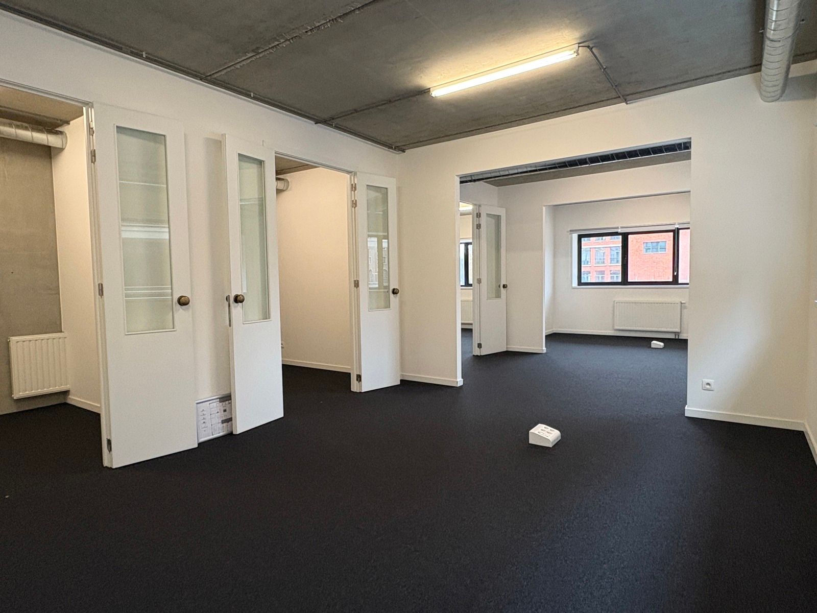 Modern kantoor met parkings foto 13