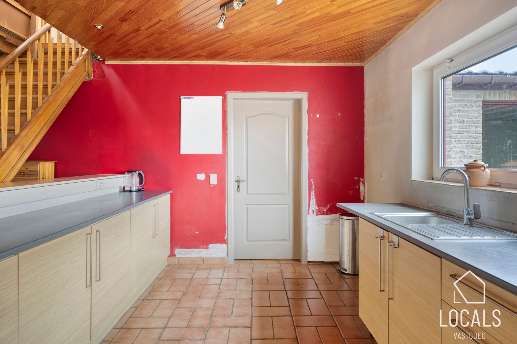 Woning met grote tuin op groene locatie nabij de gavers! foto 9