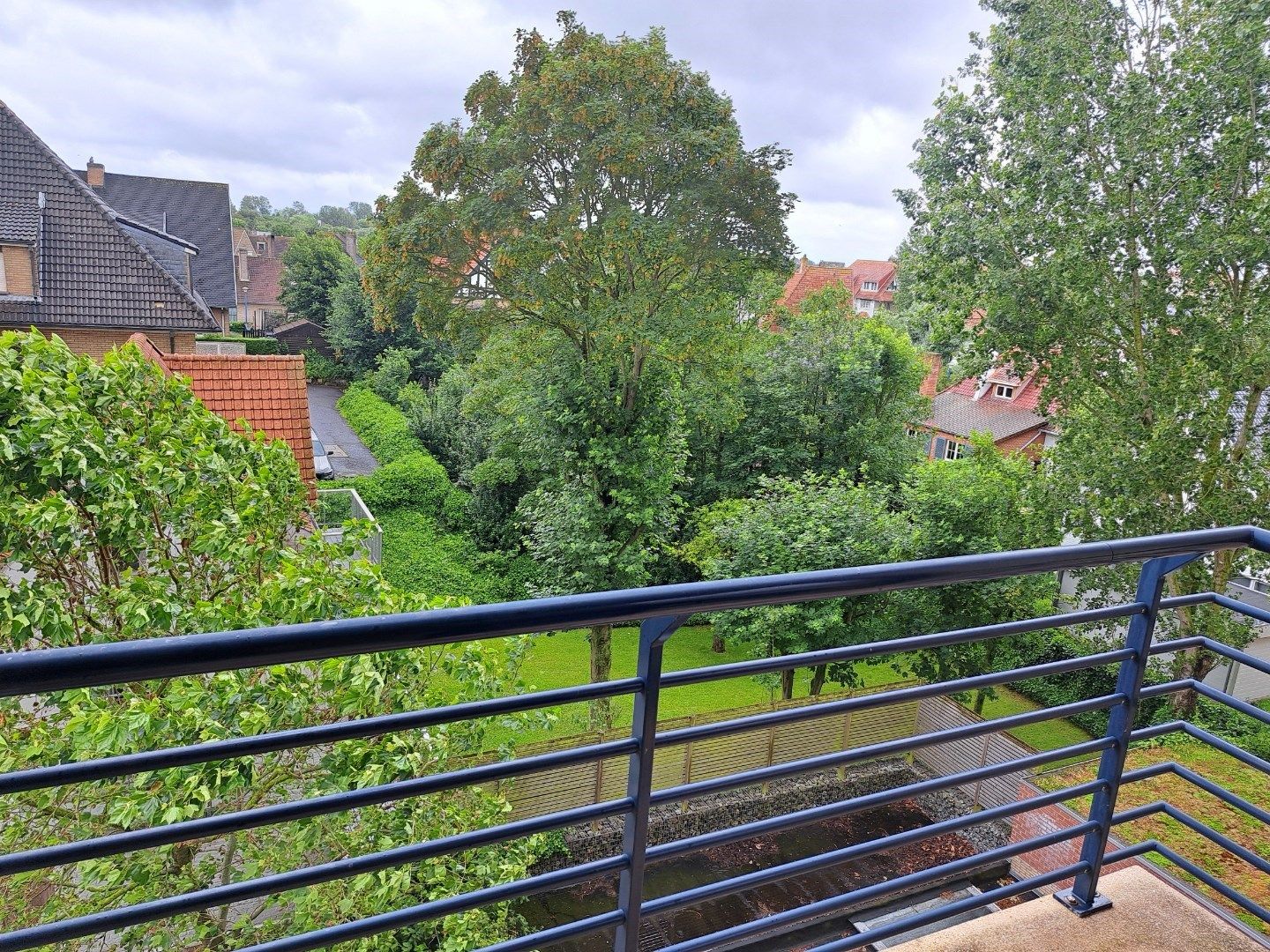 Zongericht  en centraal gelegen appartement met 2 slaapkamers  foto 5