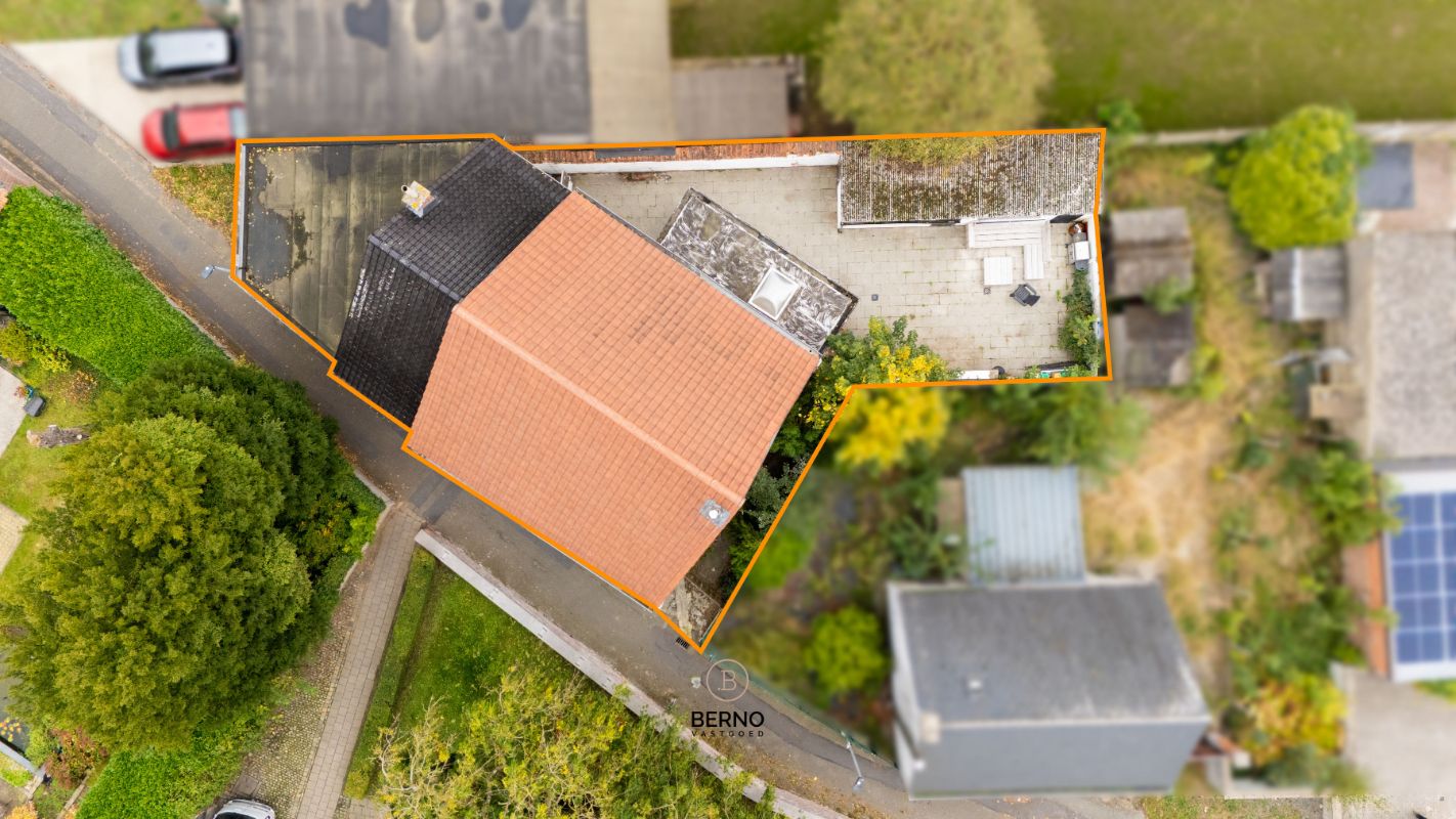 Rustig gelegen woning met 3 slaapkamers en ruime garage. foto 27