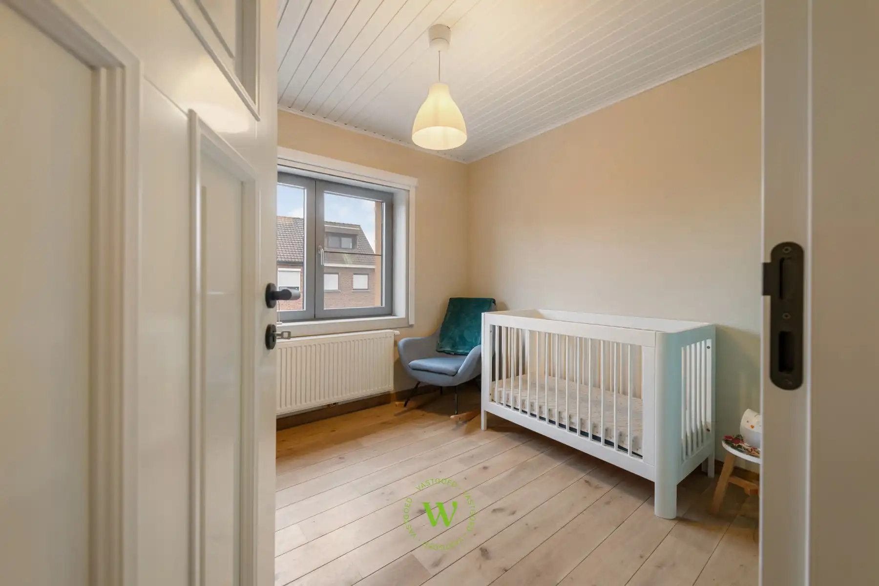 Ruime, energiezuinige gezinswoning te Assebroek. foto 19