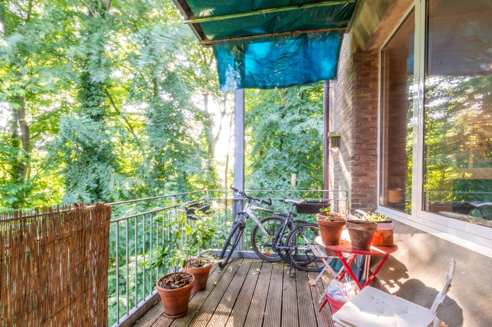 INSTAPKLAAR APP MET 1 SLAAPKAMER + BUREAU ! foto 8