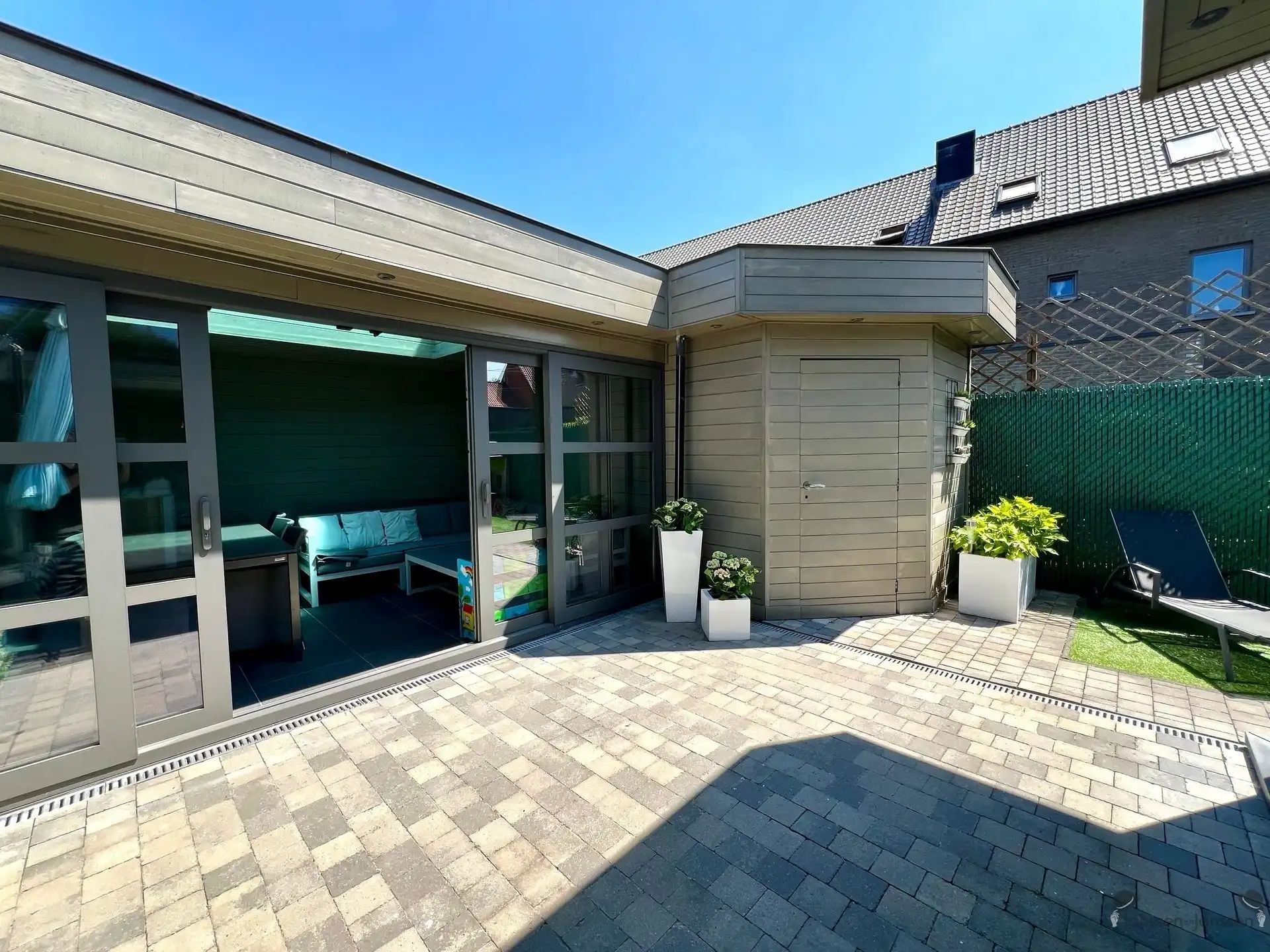 Topwoning voorzien van alle comfort  foto 10
