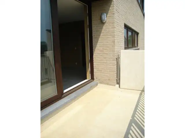 Ruim appartement met autostaanplaats vlakbij het centrum foto 14