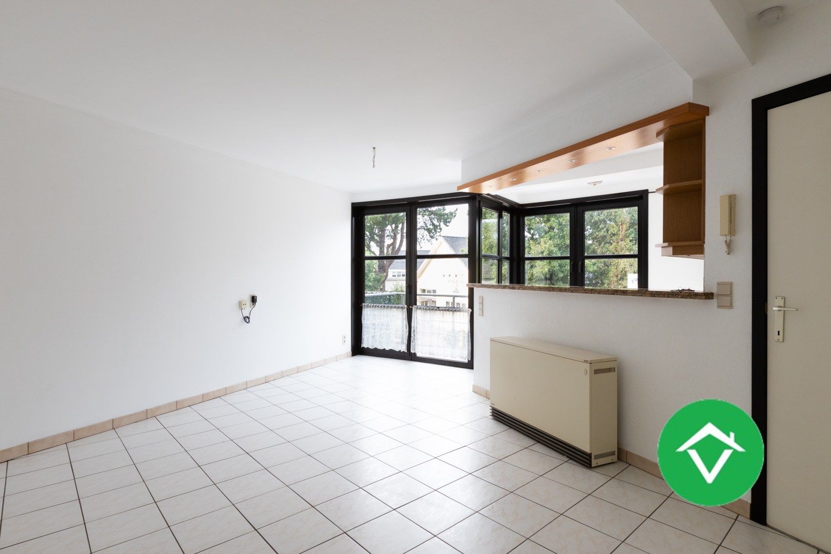 Appartement met 2 slaapkamers en garage te Koekelare foto 4