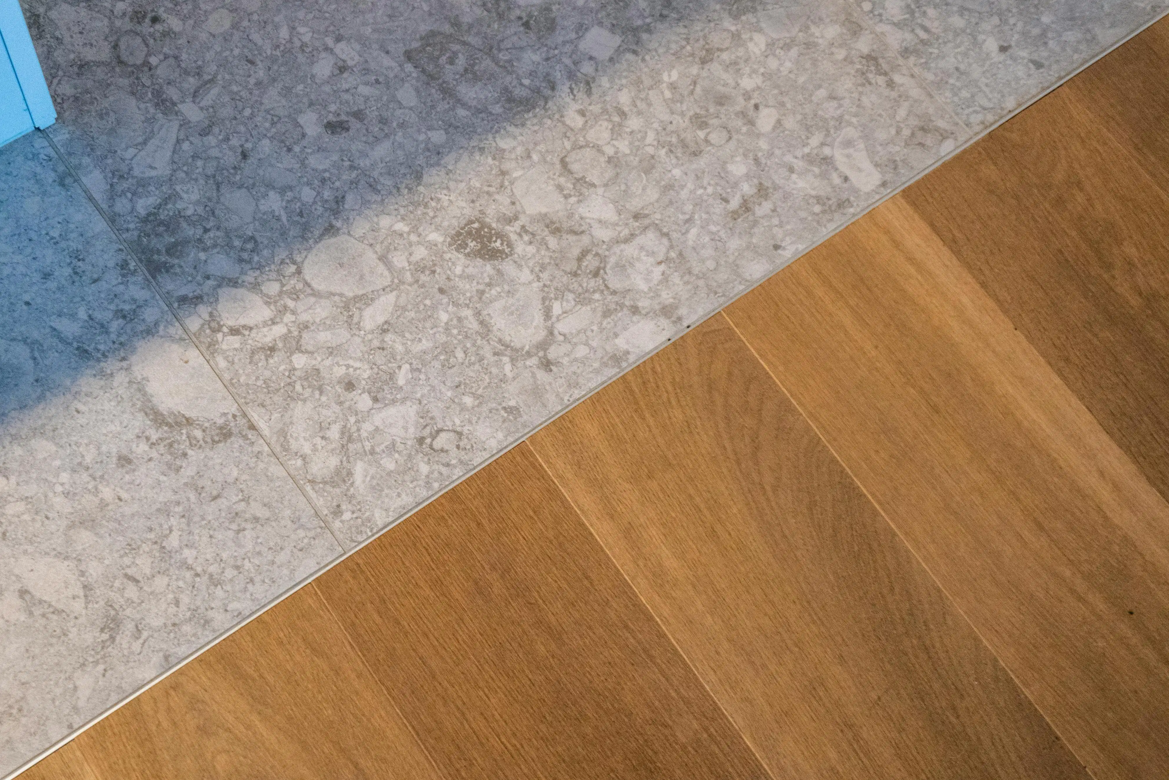 Prachtig gerenoveerde appartement te koop met uitweg  foto 6