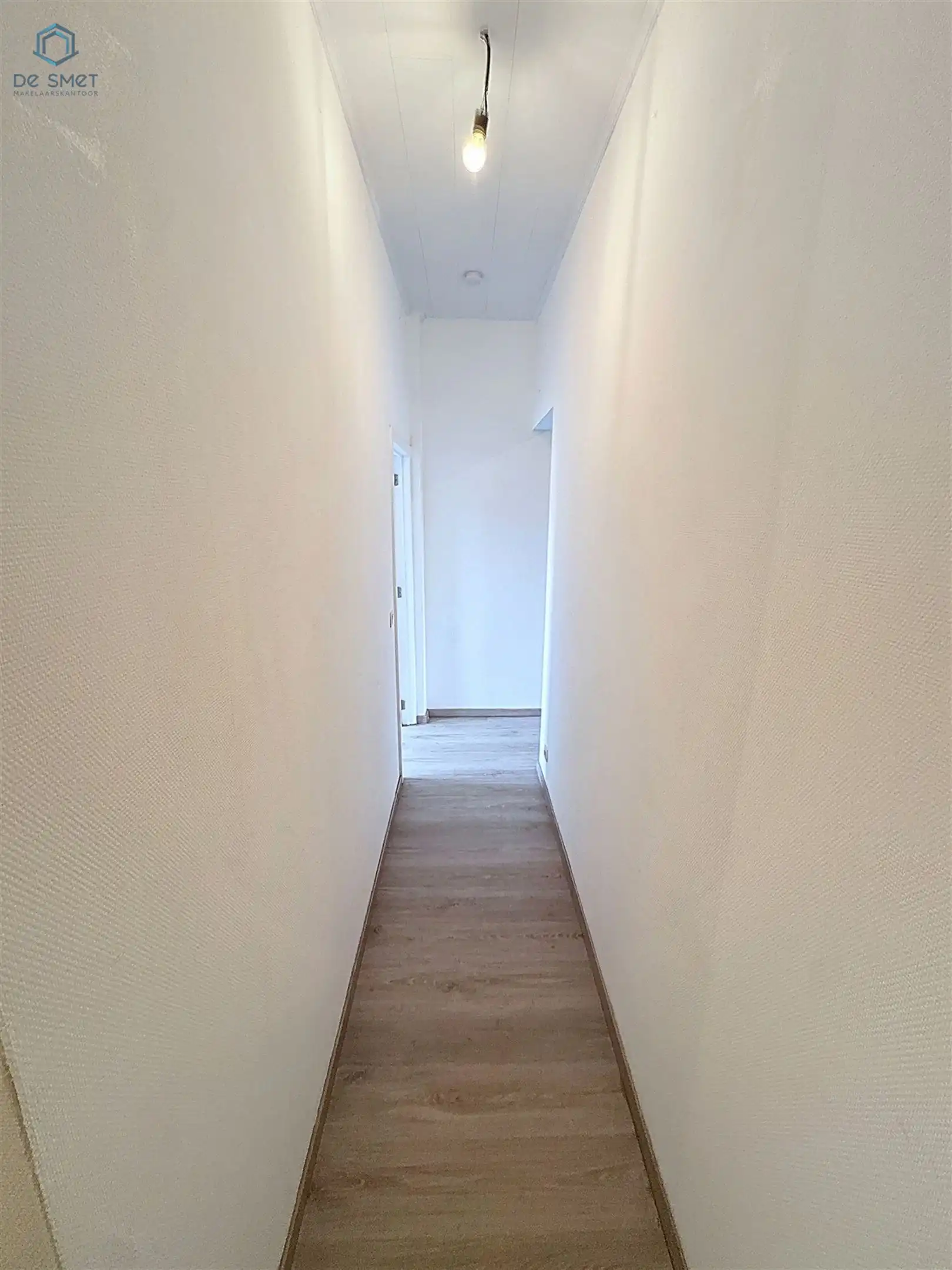 Instapklare, volledig gerenoveerde woning met 4 slaapkamers, terras en tuinberging in hartje Geraardsbergen! foto 17