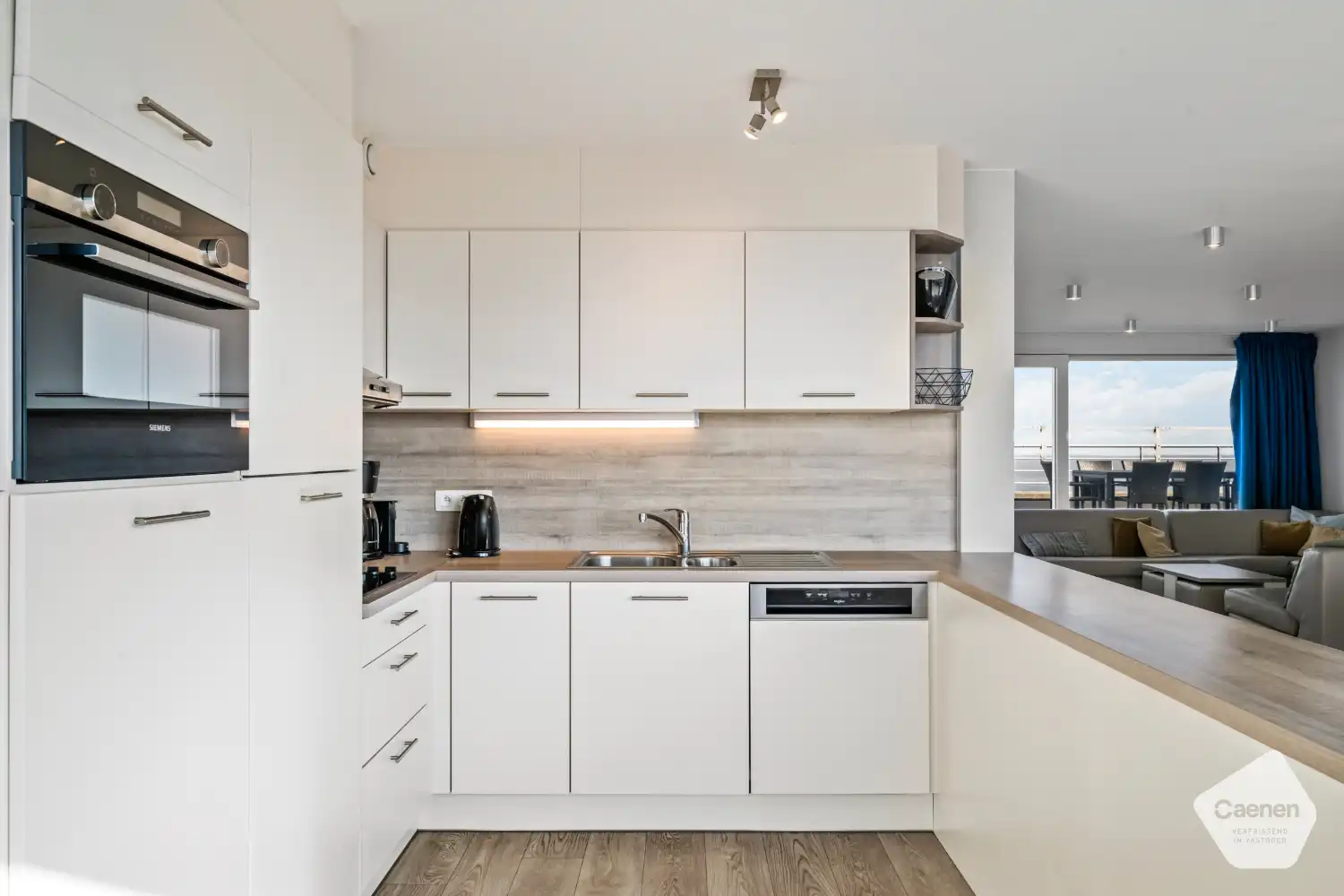 Prachtig instapklaar appartement met 4 slaapkamers en twee grote terrassen foto 6