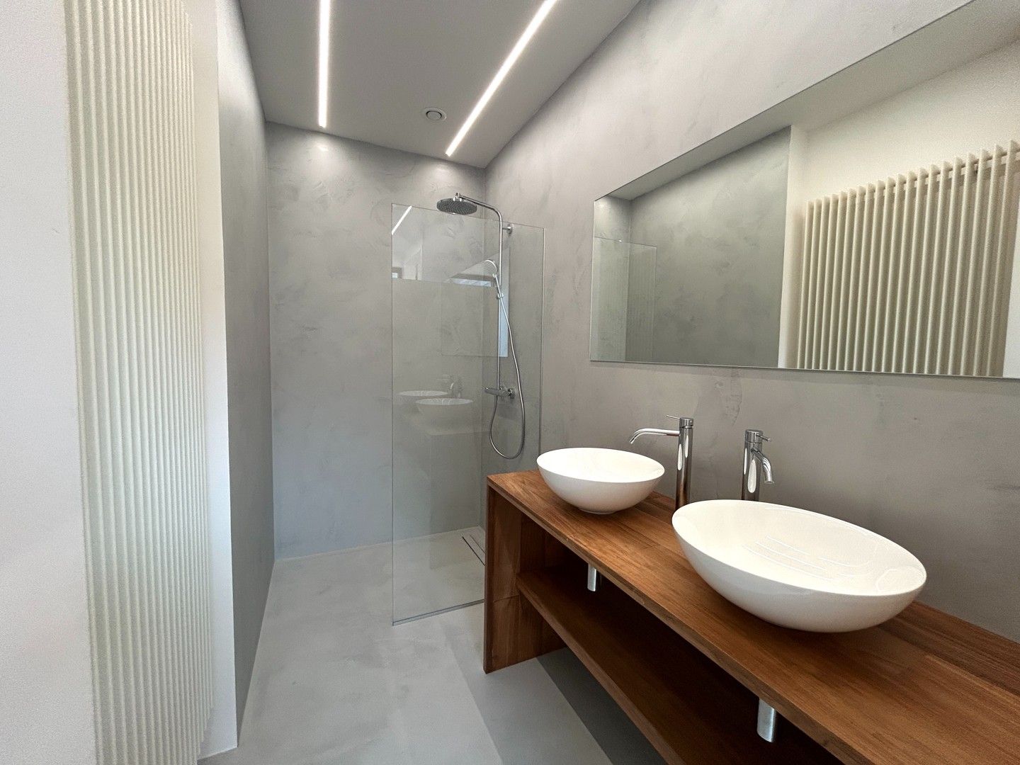 Volledig gerenoveerd duplex-appartement met 3 ruime slaapkamers te centrum Tielt! foto 12