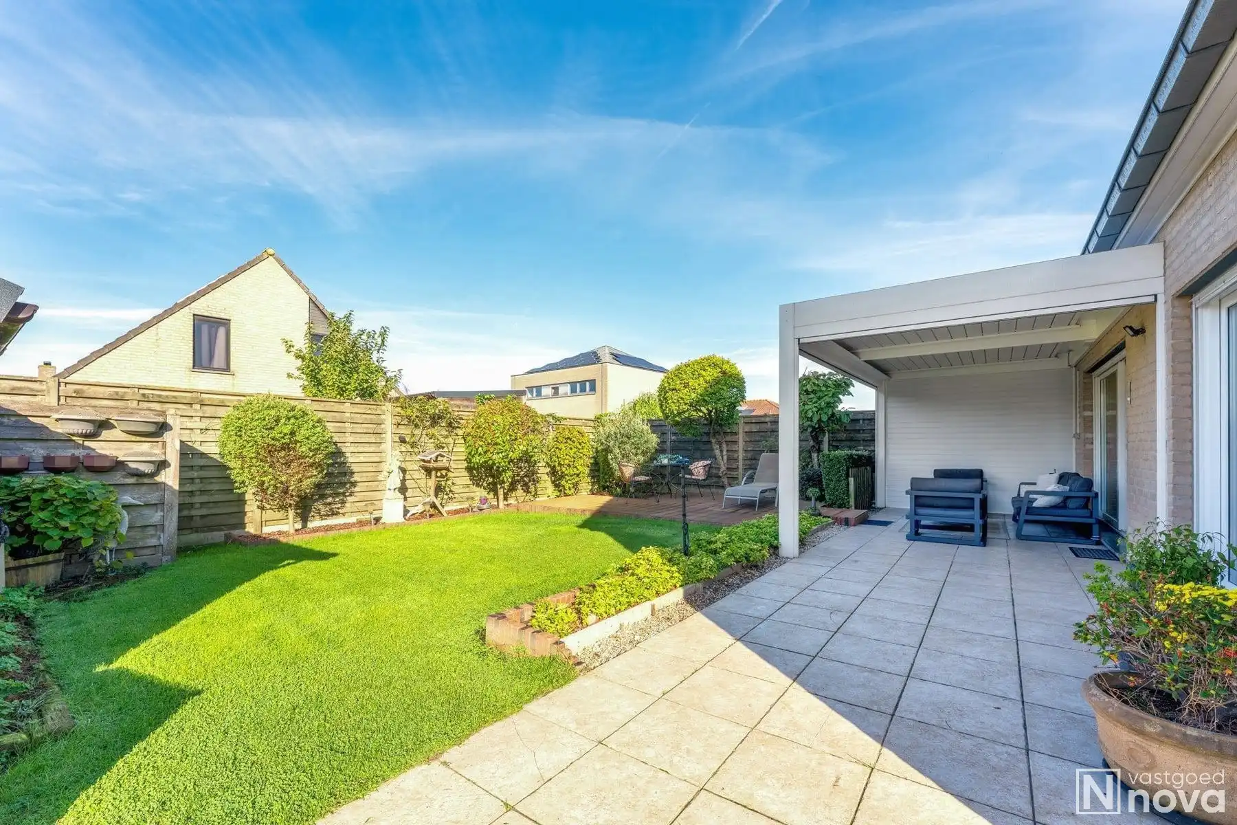 Instapklare energiezuinige half-open woning met zonnige tuin foto 19